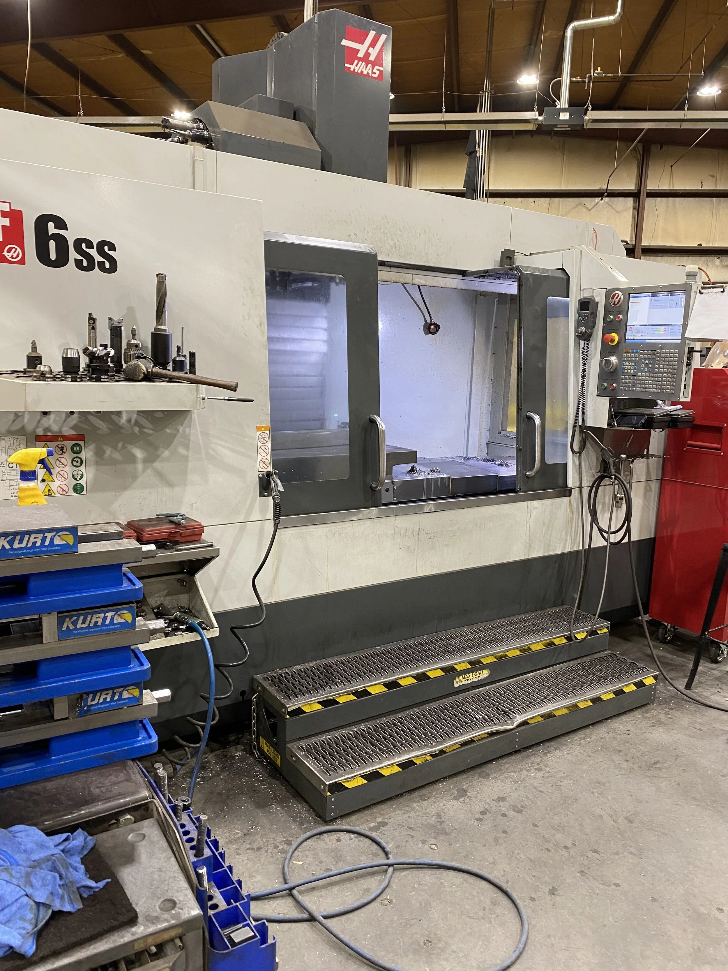 We here at Teems always strive to deliver the best possible quality for our customers. That means we need the best equipment out there like both our Haas VF6 - Vertical mills.We have plenty of machining equipment to fit your needs below is a list.Ha…