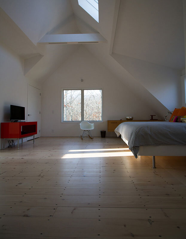 Modern-Renovation-bedroom-3.jpg