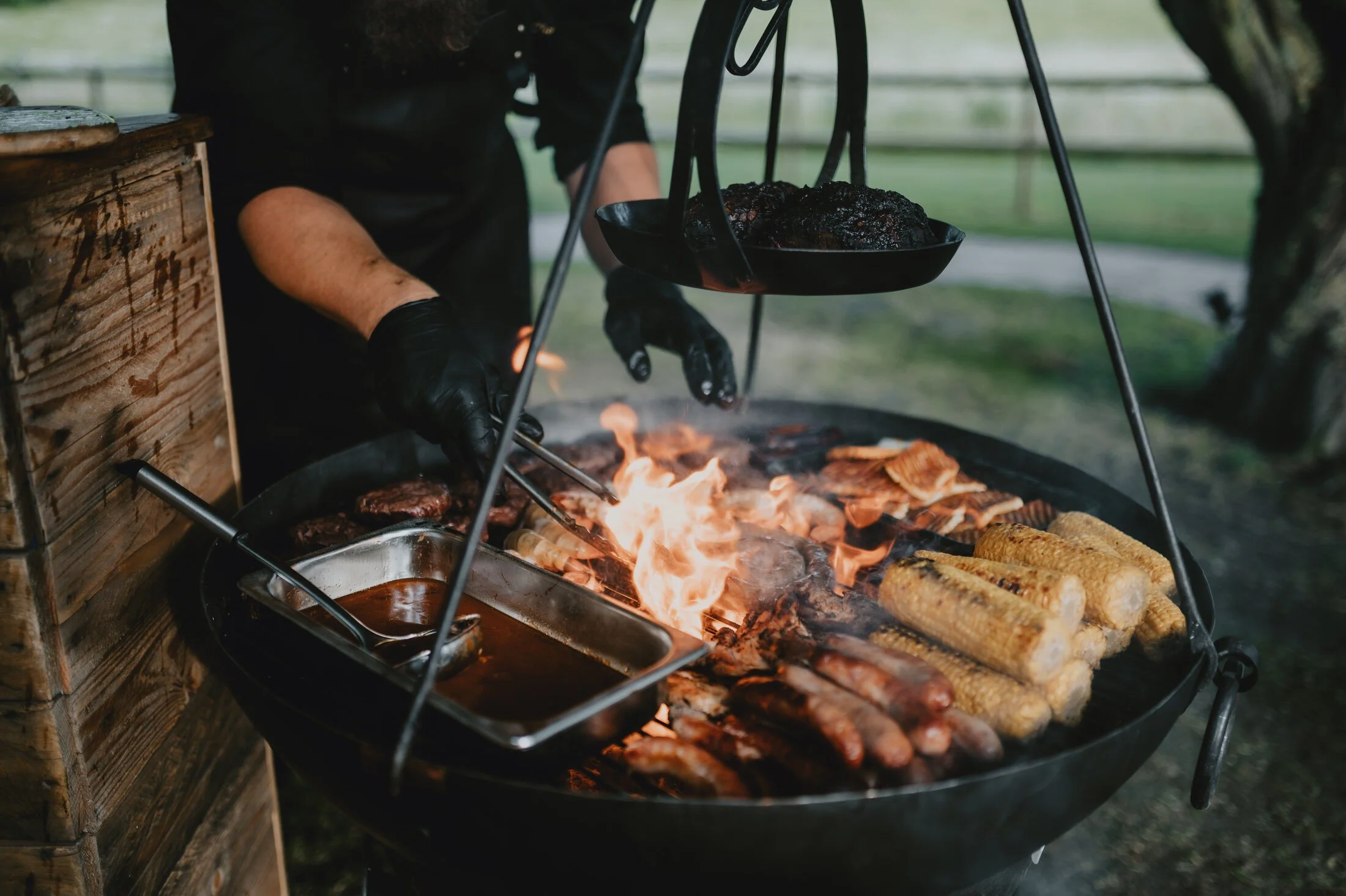 wiltshire-wedding-caterer-sausage-and-mash-company-150.jpg