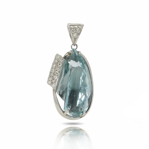 Platinum 14.39 carats half drop shaped Natural Topaz pendant