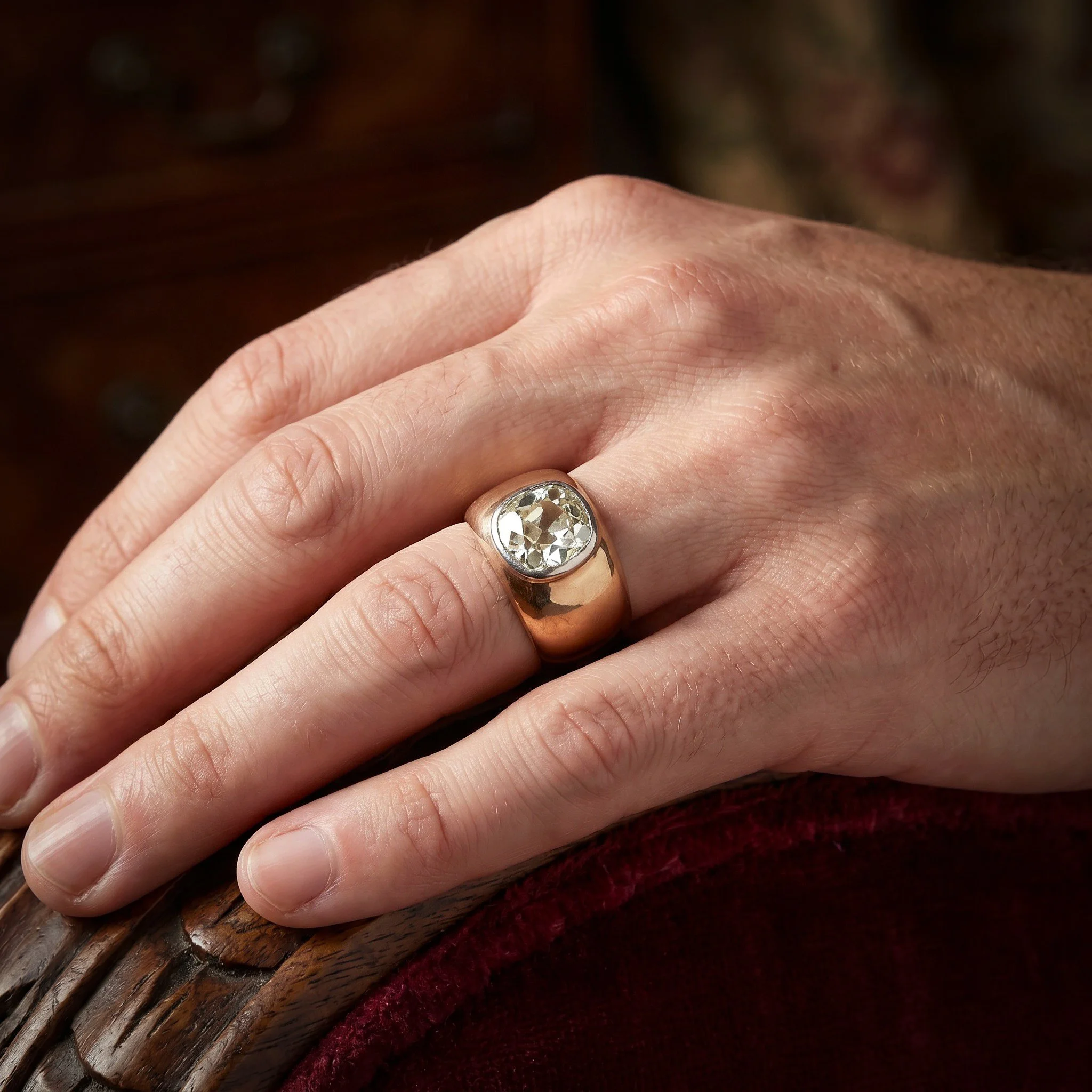 MENS OLD CUSHION CUT RUSSIAN 14KT GOLD RING.jpg