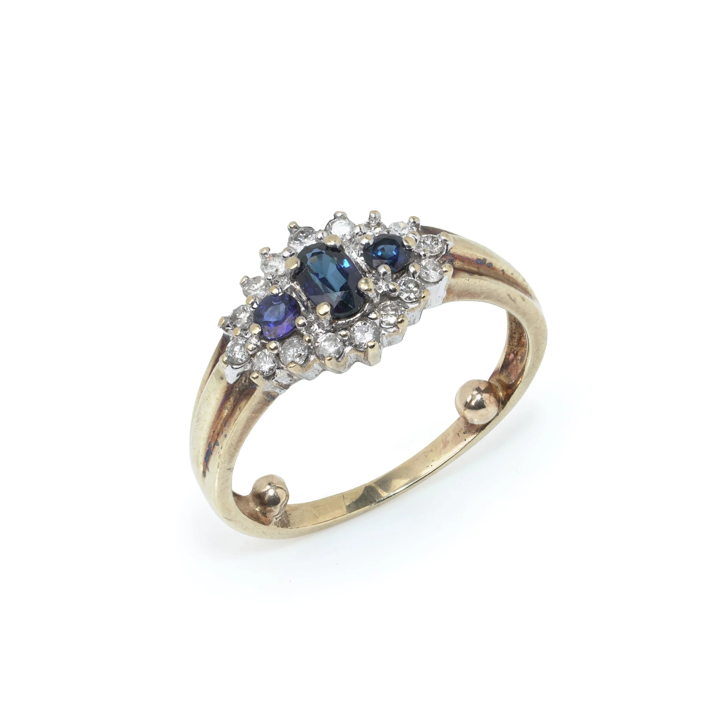 Vintage 9KT Gold Sapphire and Diamond Cluster Ring