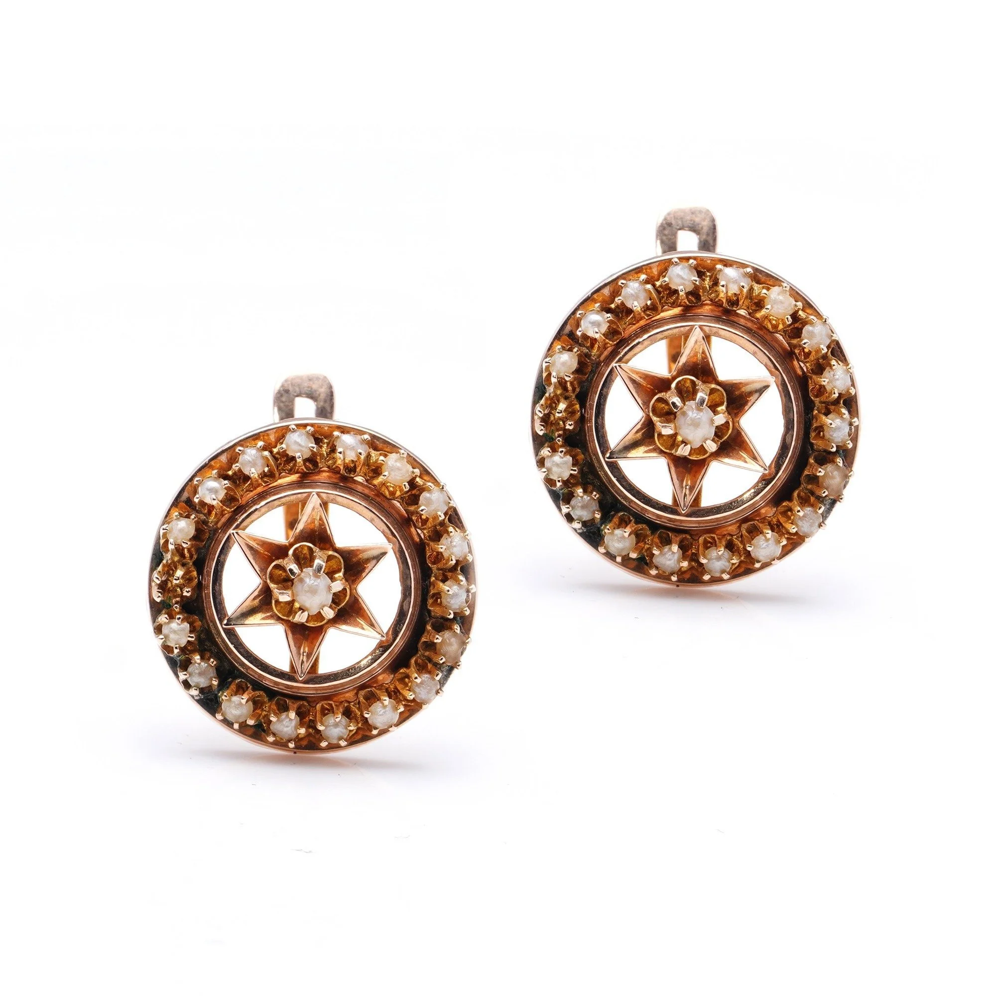 The Elegance of Seed Pearls