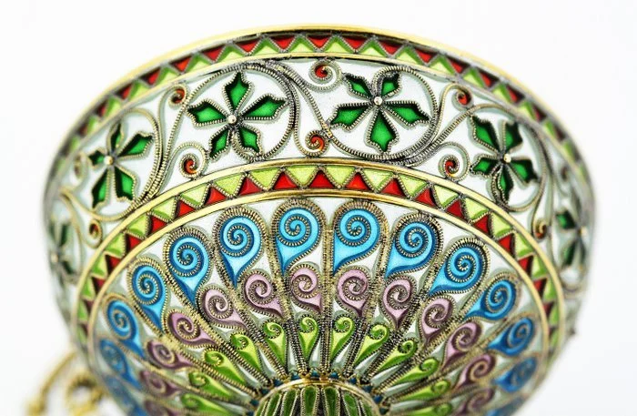 Different Enamelling Techniques 