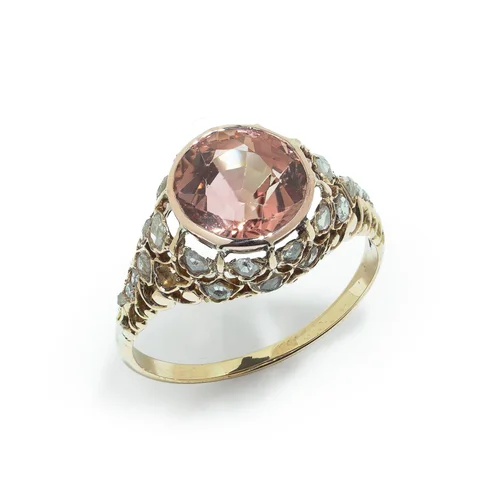 Vintage 18KT Gold 4.68ct Pink Tourmaline Ring