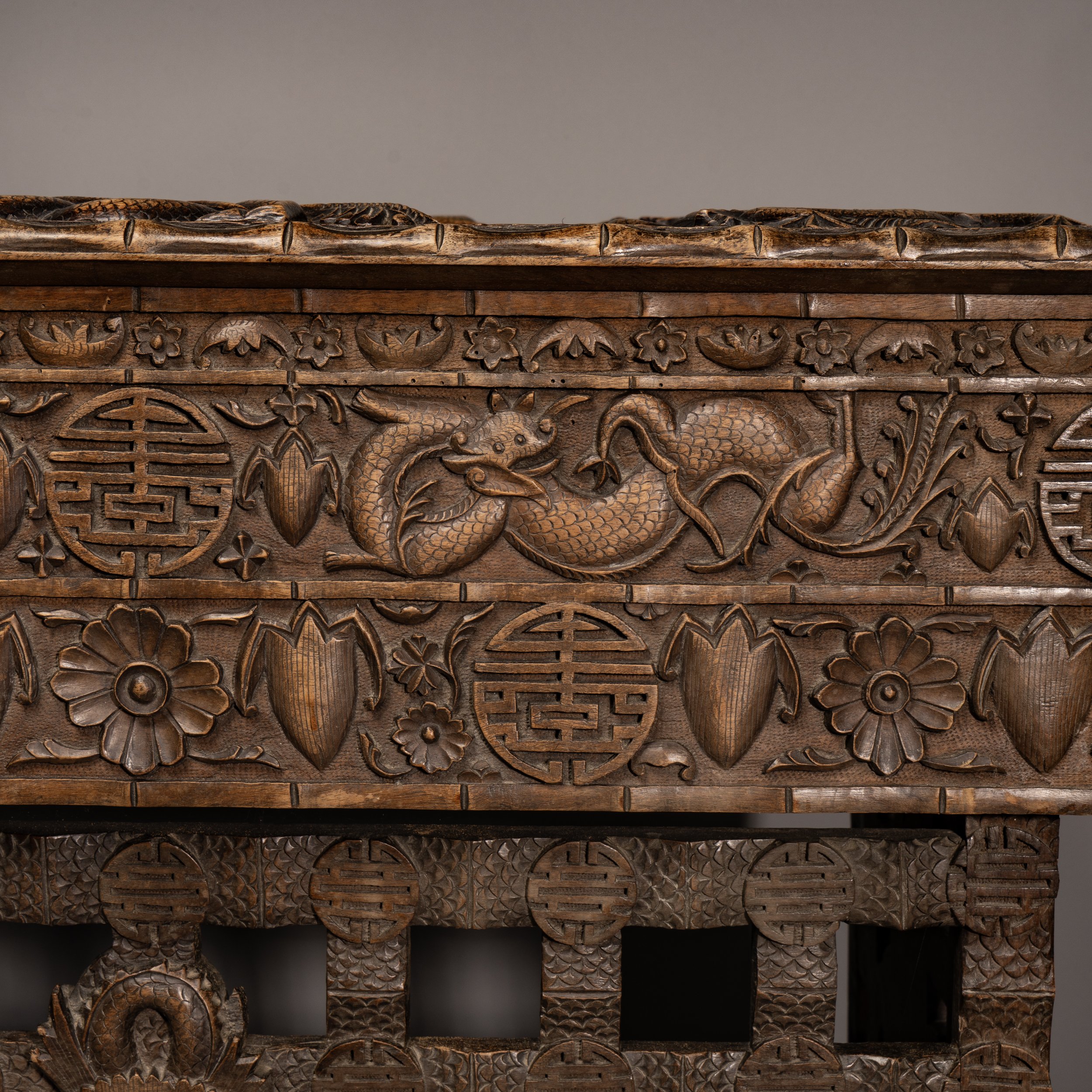 What Does the Shou Symbol Mean?