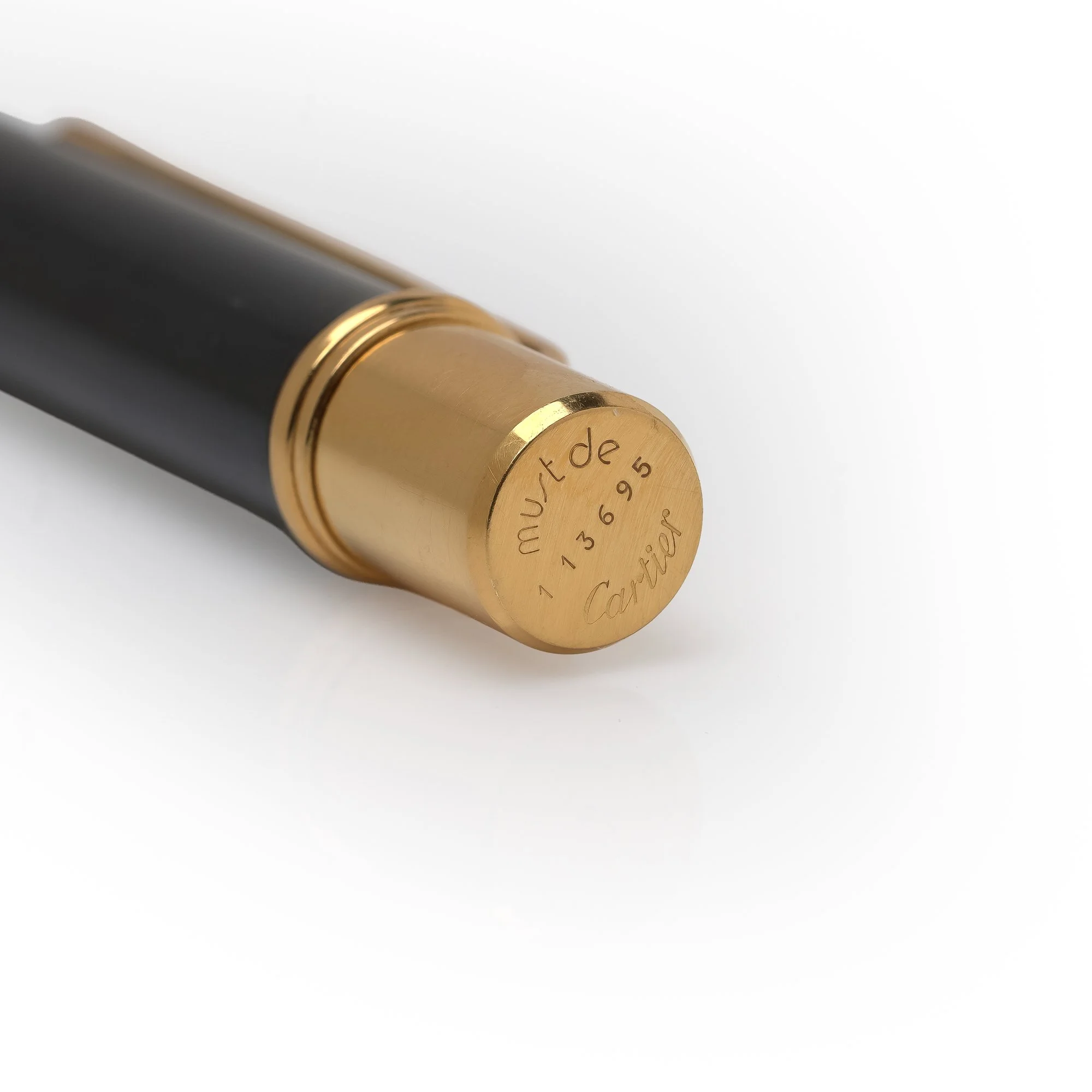 vintage-must-de-cartier-ballpoint-pen-with-original-box-08-Mozeris-Fine-Antiques.jpg