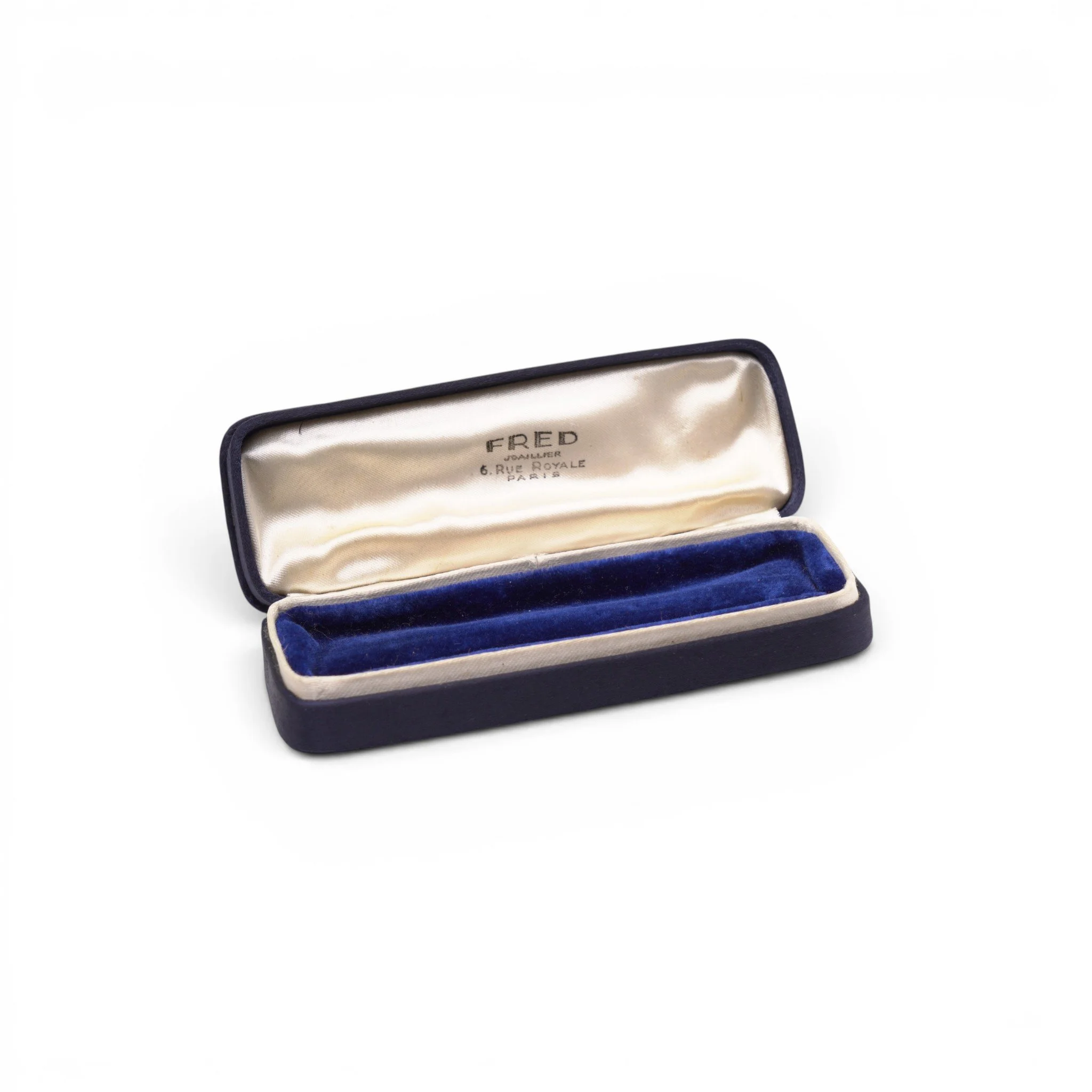 vintage-fred-6-rue-royale-paris-jewellery-box-02-Mozeris-Fine-Antiques.jpg