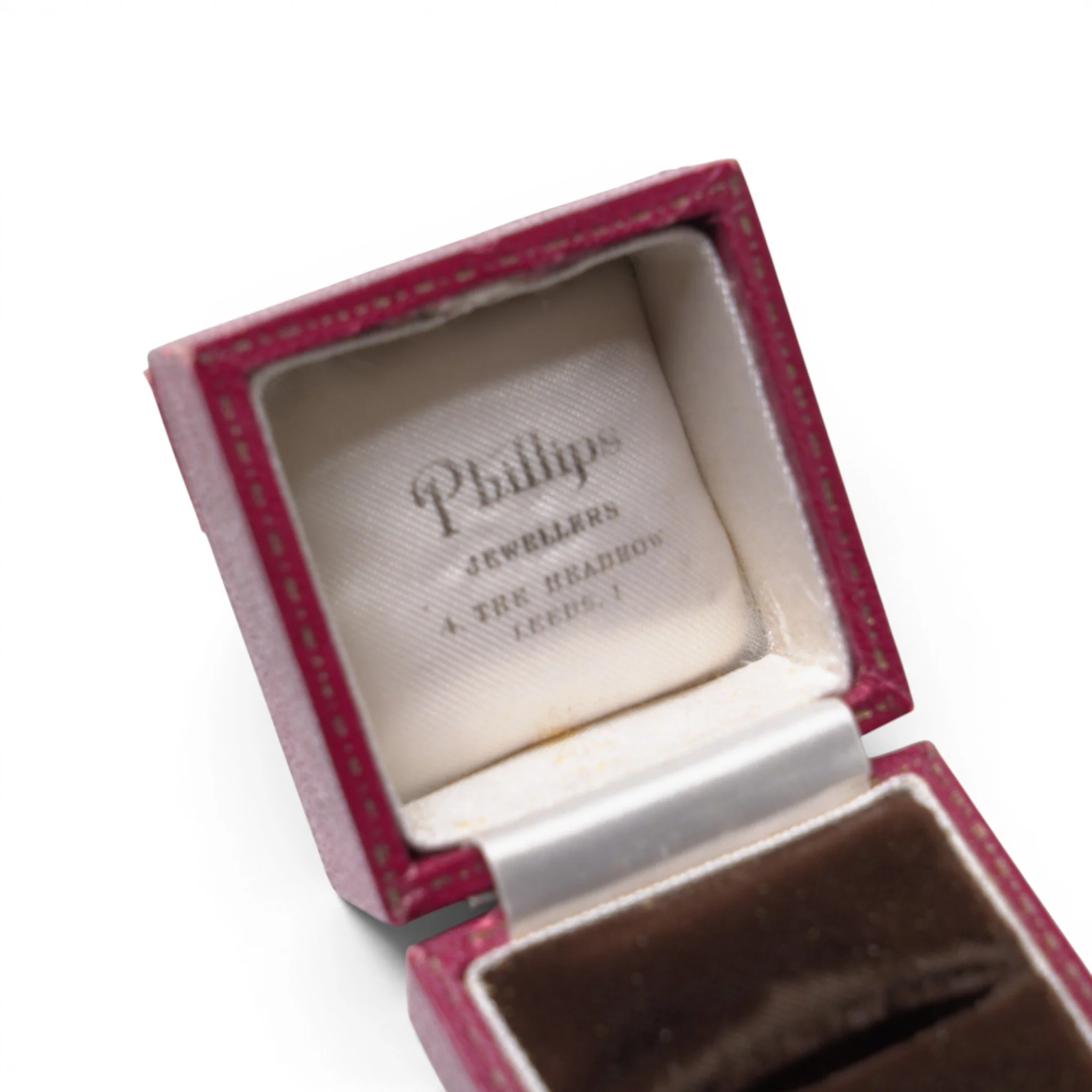 vintage-philips-leeds-ring-box-03-Mozeris-Fine-Antiques.jpg