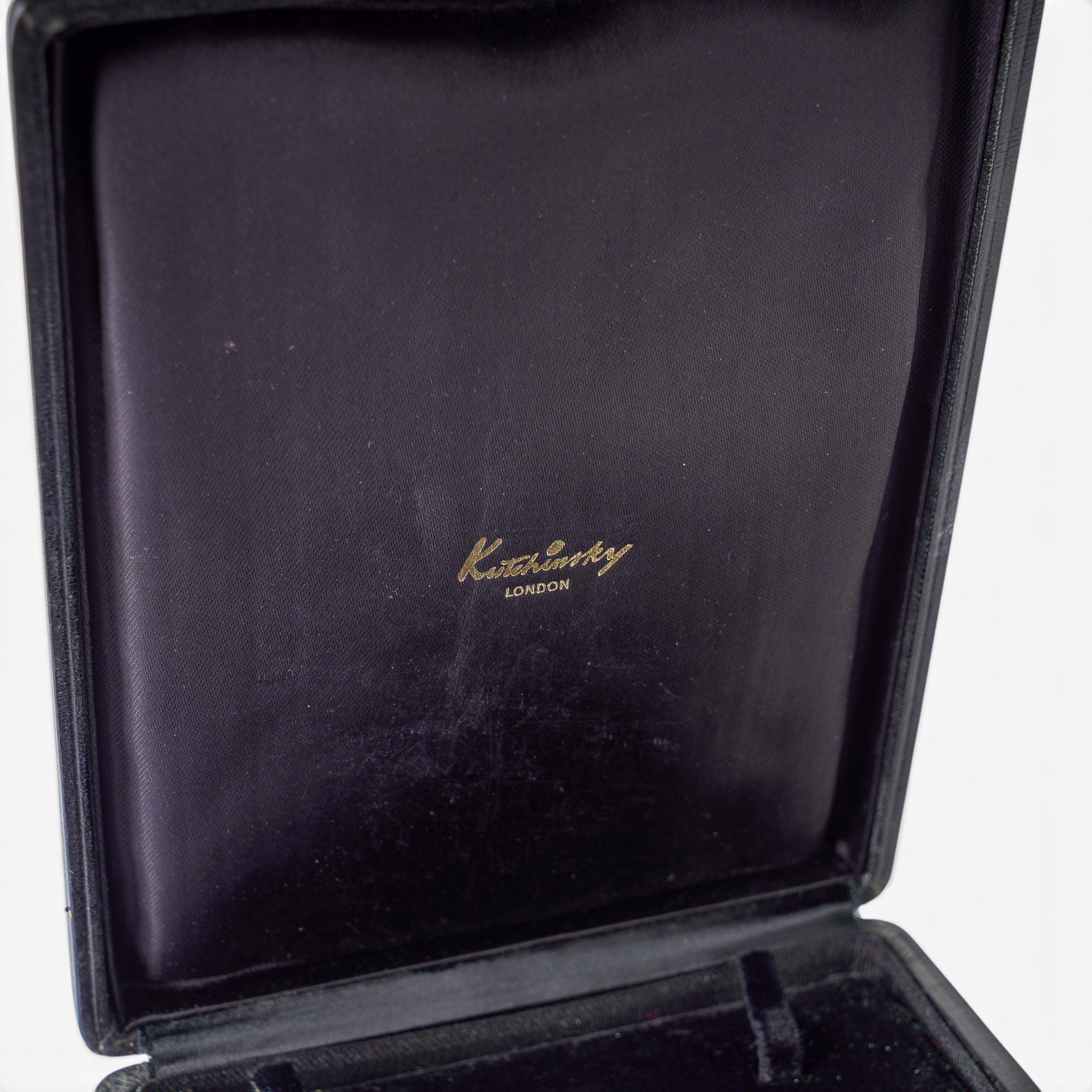 kutchinsky-necklace-box-06-Mozeris-Fine-Antiques.jpg