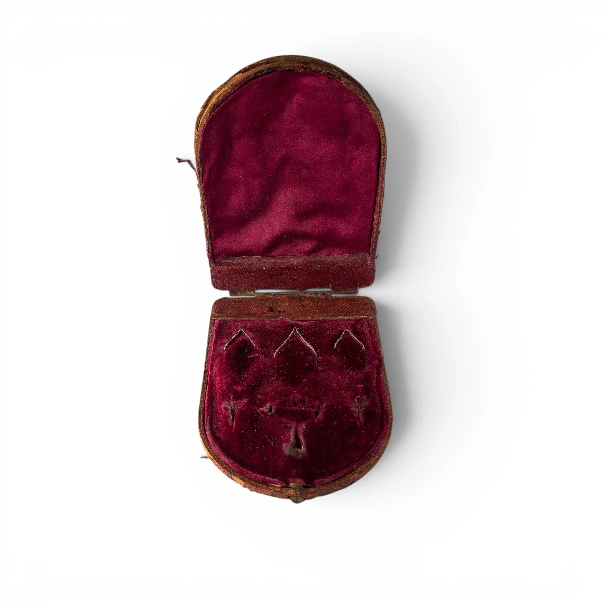 jacques-schouls-french-jewellery-suite-box-02-Mozeris-Fine-Antiques.jpg