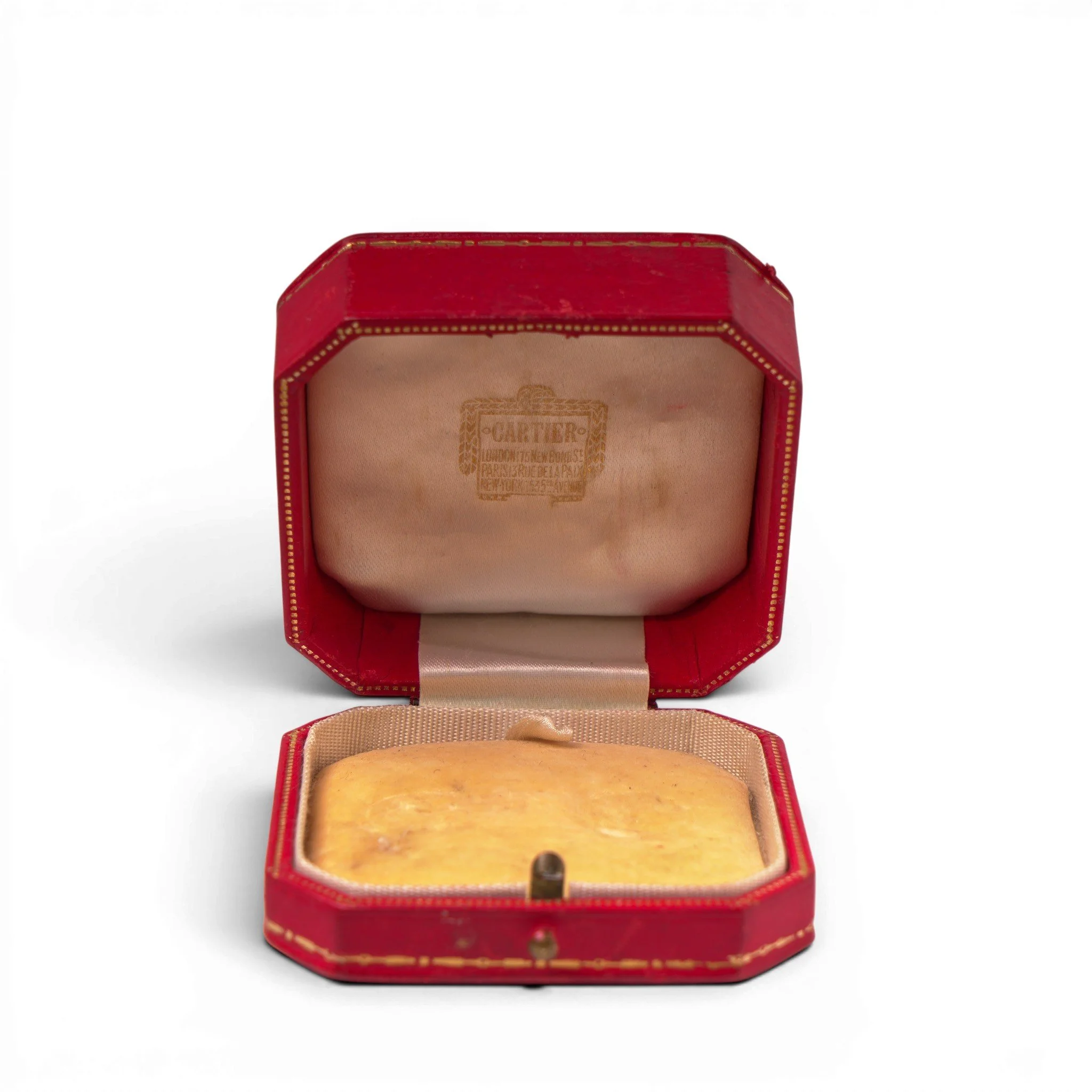 cartier-art-deco-earring-button-box-05-Mozeris-Fine-Antiques.jpg