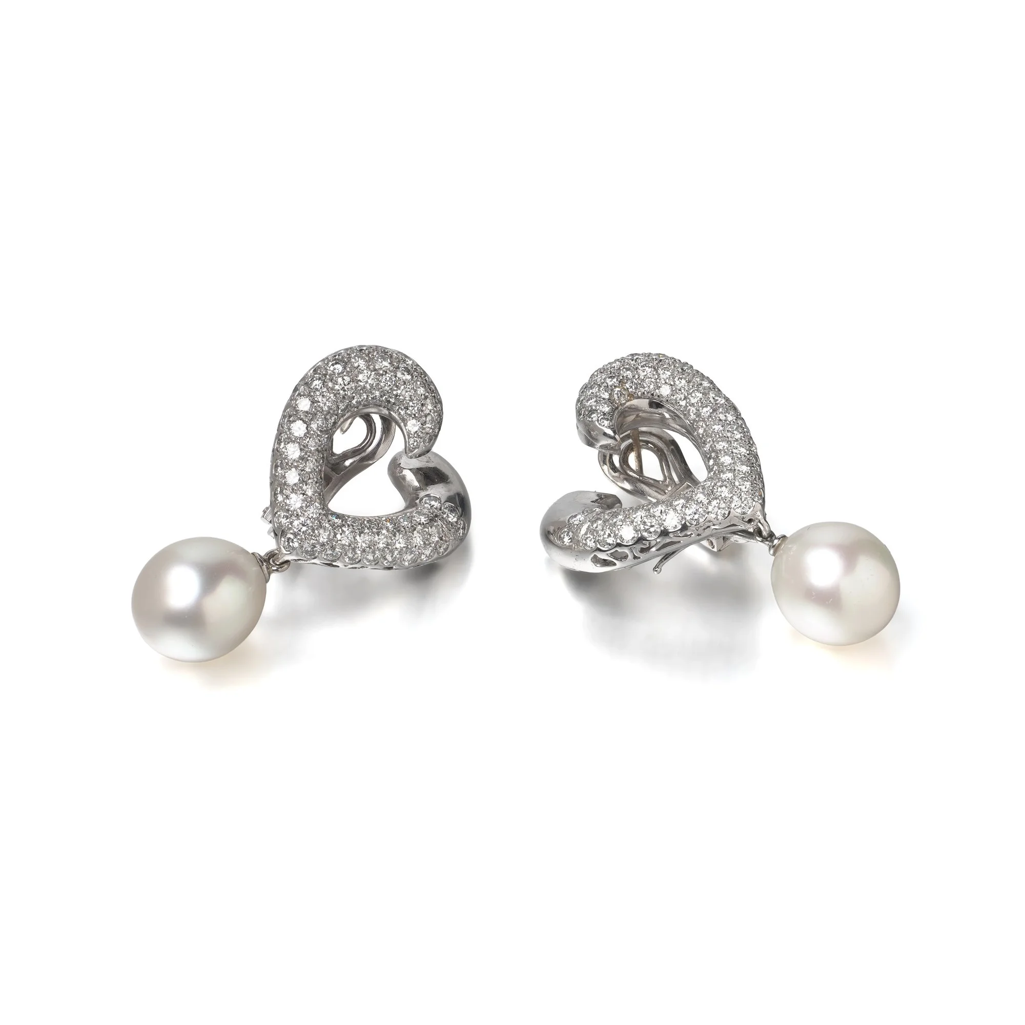 asprey-18kt-white-gold-south-sea-pearl-diamond-day-night-earrings-02-Mozeris-Fine-Antiques.jpg