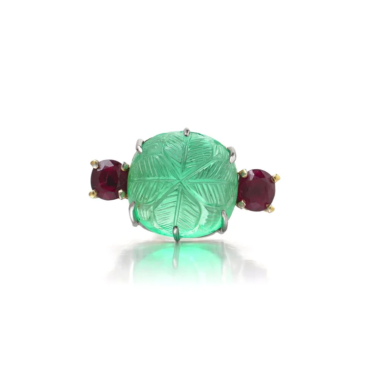 Vintage 18KT Gold Carved Emerald and Burma Ruby Ring
