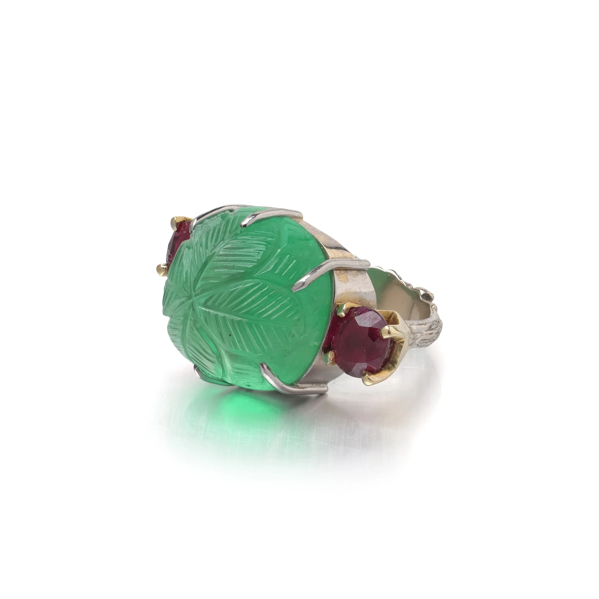 vintage-18kt-gold-carved-emerald-burma-ruby-ring-04-Mozeris-Fine-Antiques.jpg