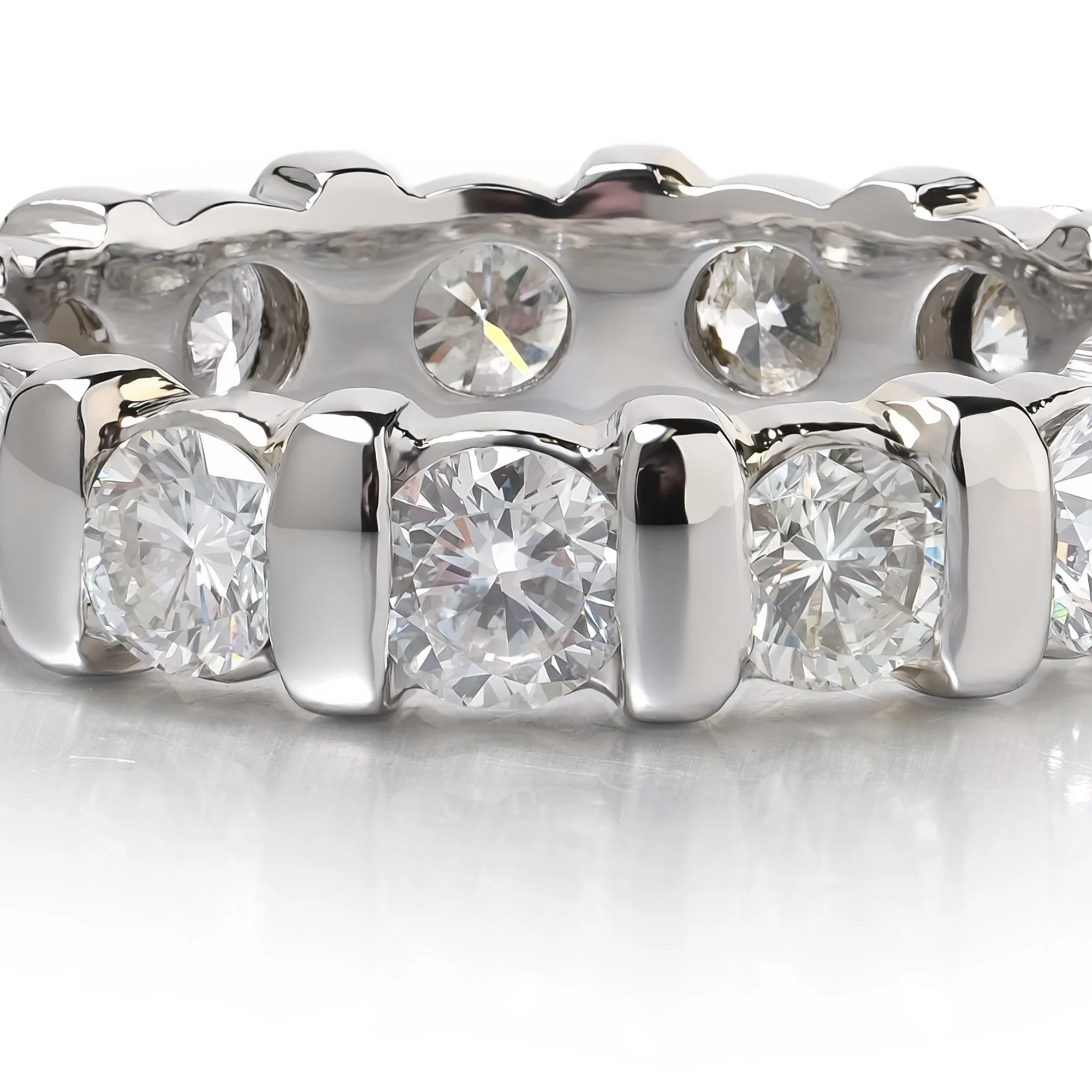 vintage-platinum-1-95ct-diamond-full-eternity-ring-05-Mozeris-Fine-Antiques.jpg