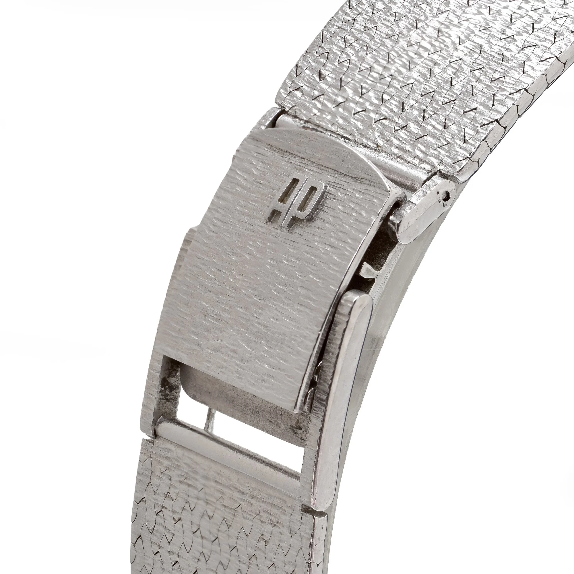 vintage-audemars-piguet-18kt-white-gold-automatic-wristwatch-04-Mozeris-Fine-Antiques.jpg