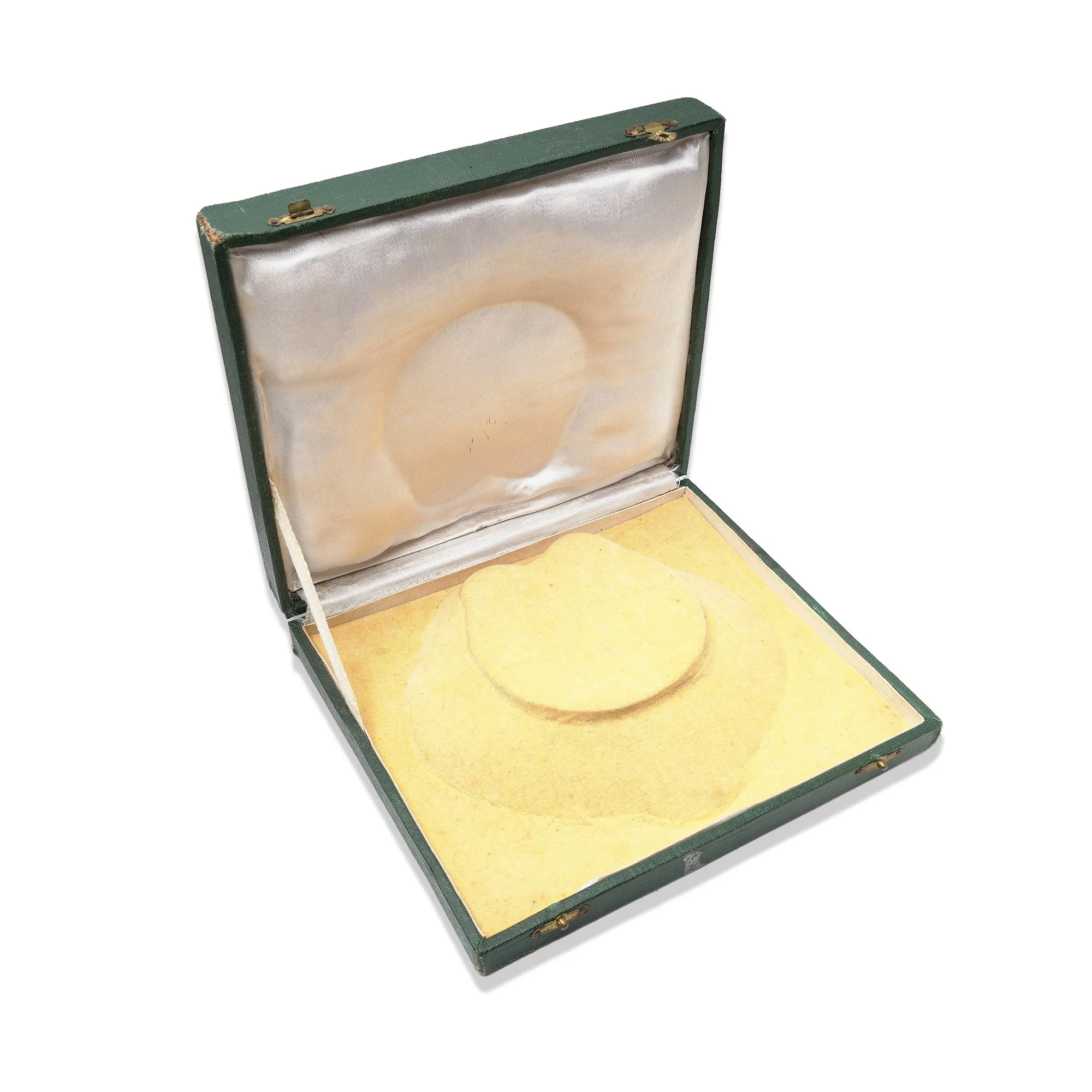 large-antique-green-necklace-presentation-box-04-Mozeris-Fine-Antiques.jpg