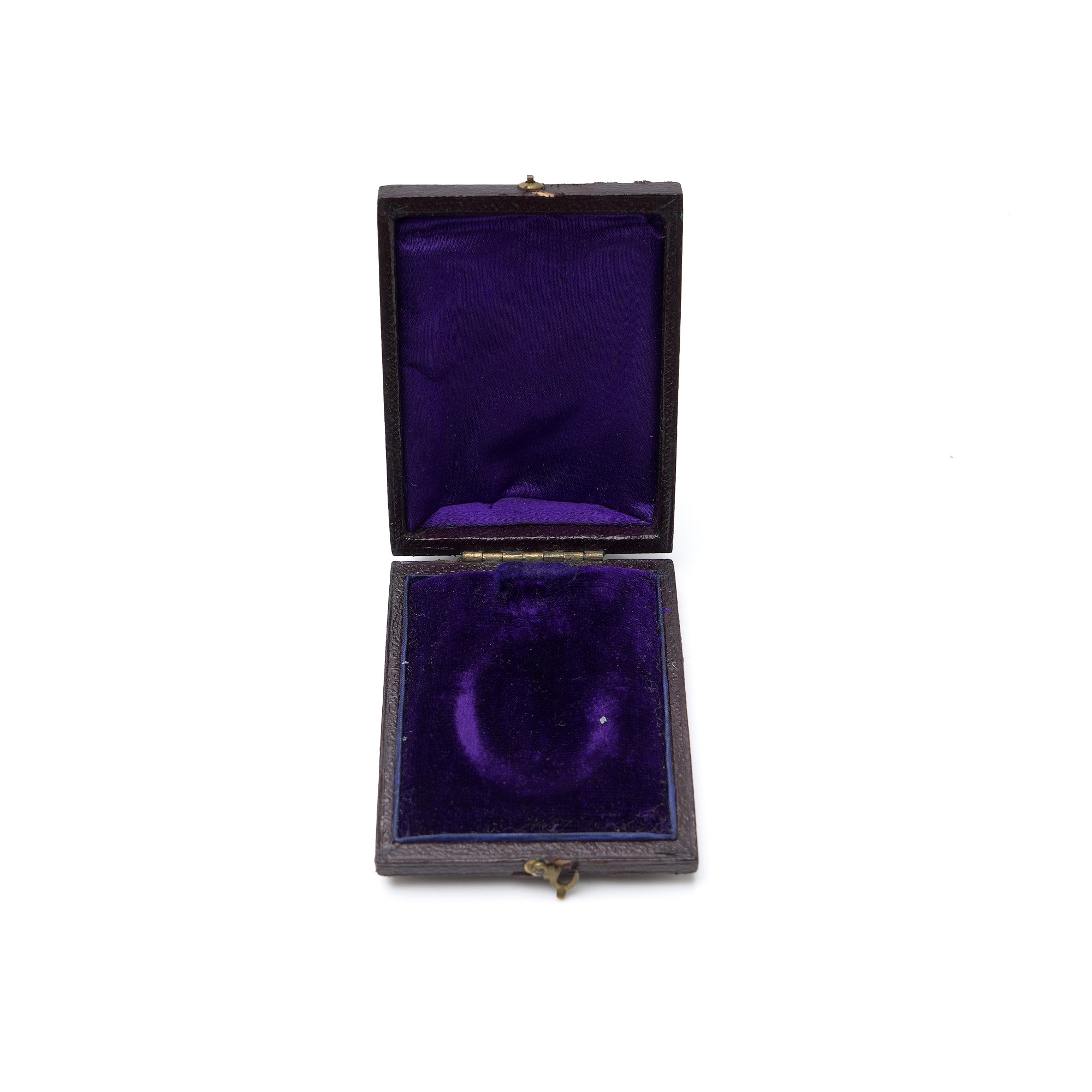 victorian-leather-pendant-locket-box-03-Mozeris-Fine-Antiques.jpg
