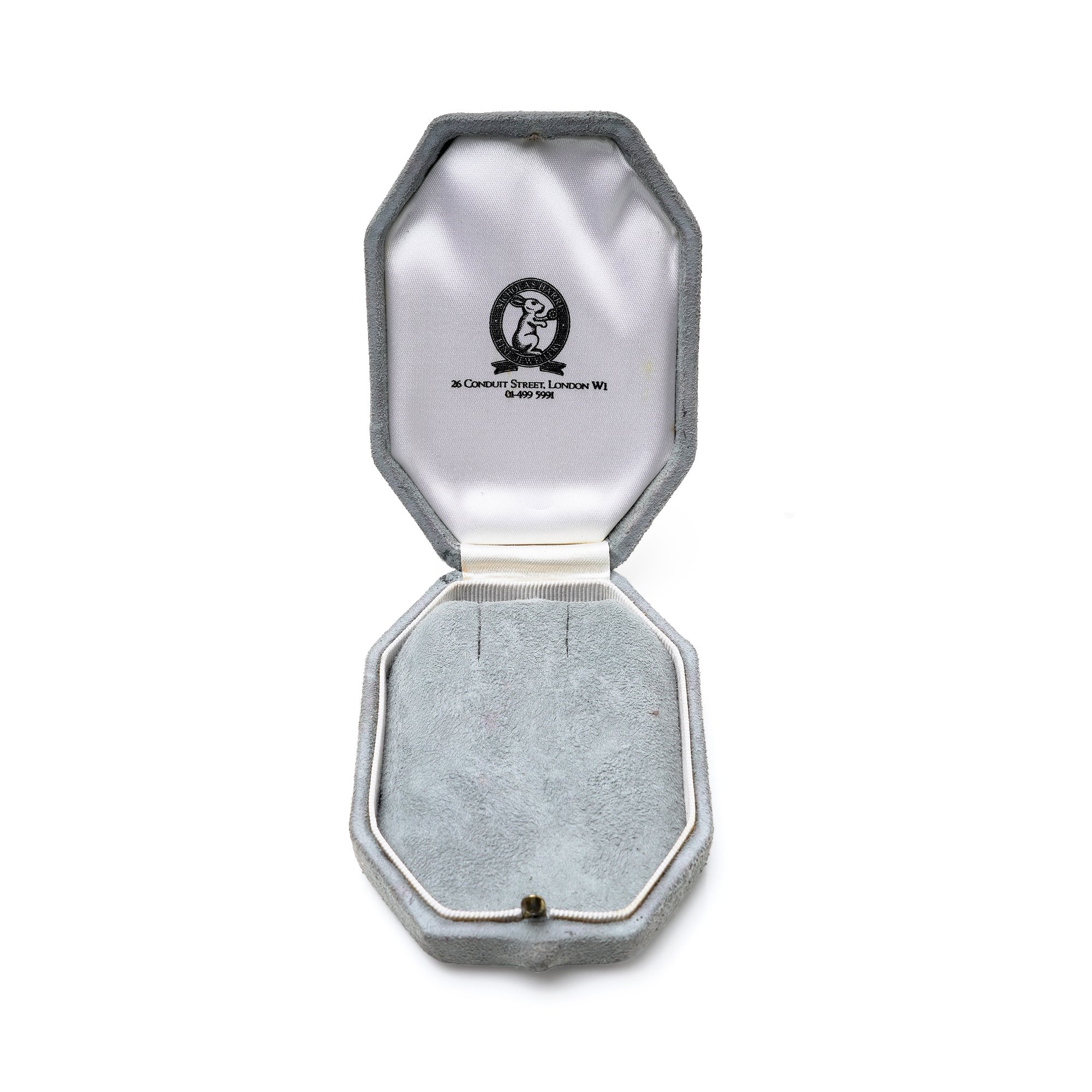 vintage-26-conduit-street-jewellery-set-box-03-Mozeris-Fine-Antiques.jpg