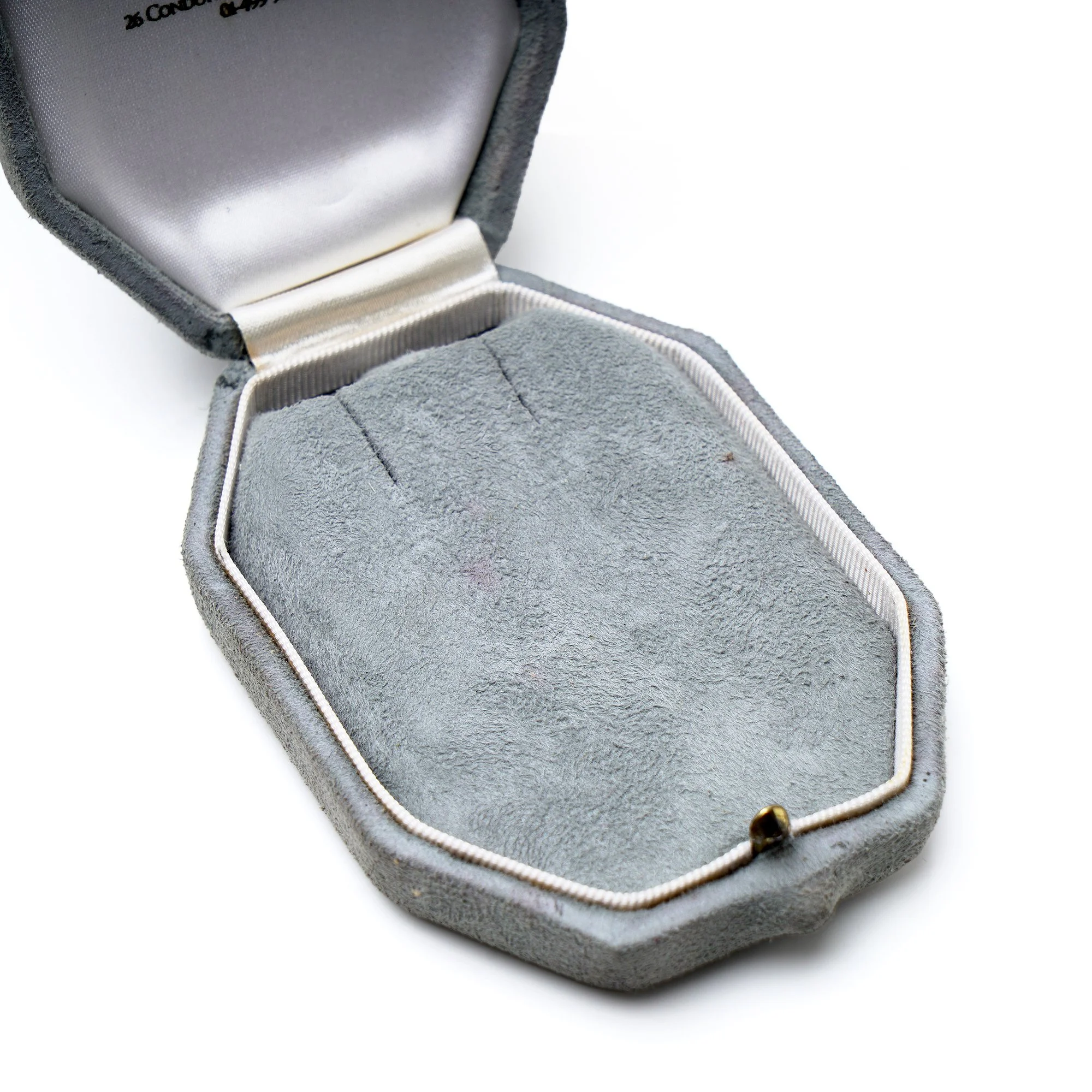 vintage-26-conduit-street-jewellery-set-box-06-Mozeris-Fine-Antiques.jpg