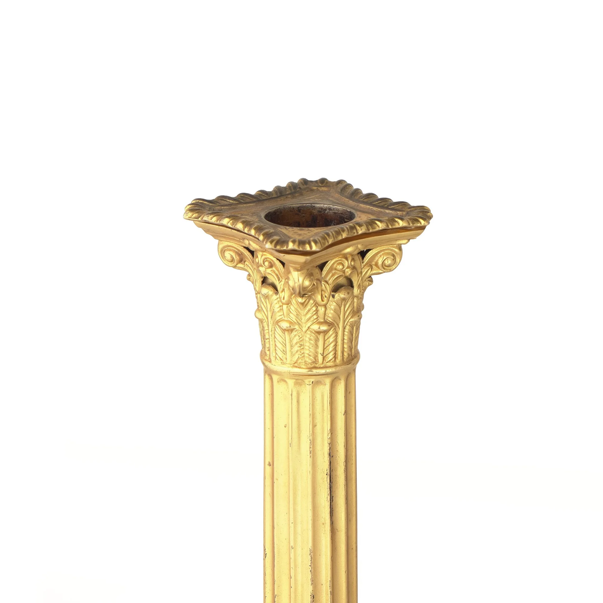 silver-gilt-corinthian-candlestick-hawksworth-eyre-1905-03-Mozeris-Fine-Antiques.jpg