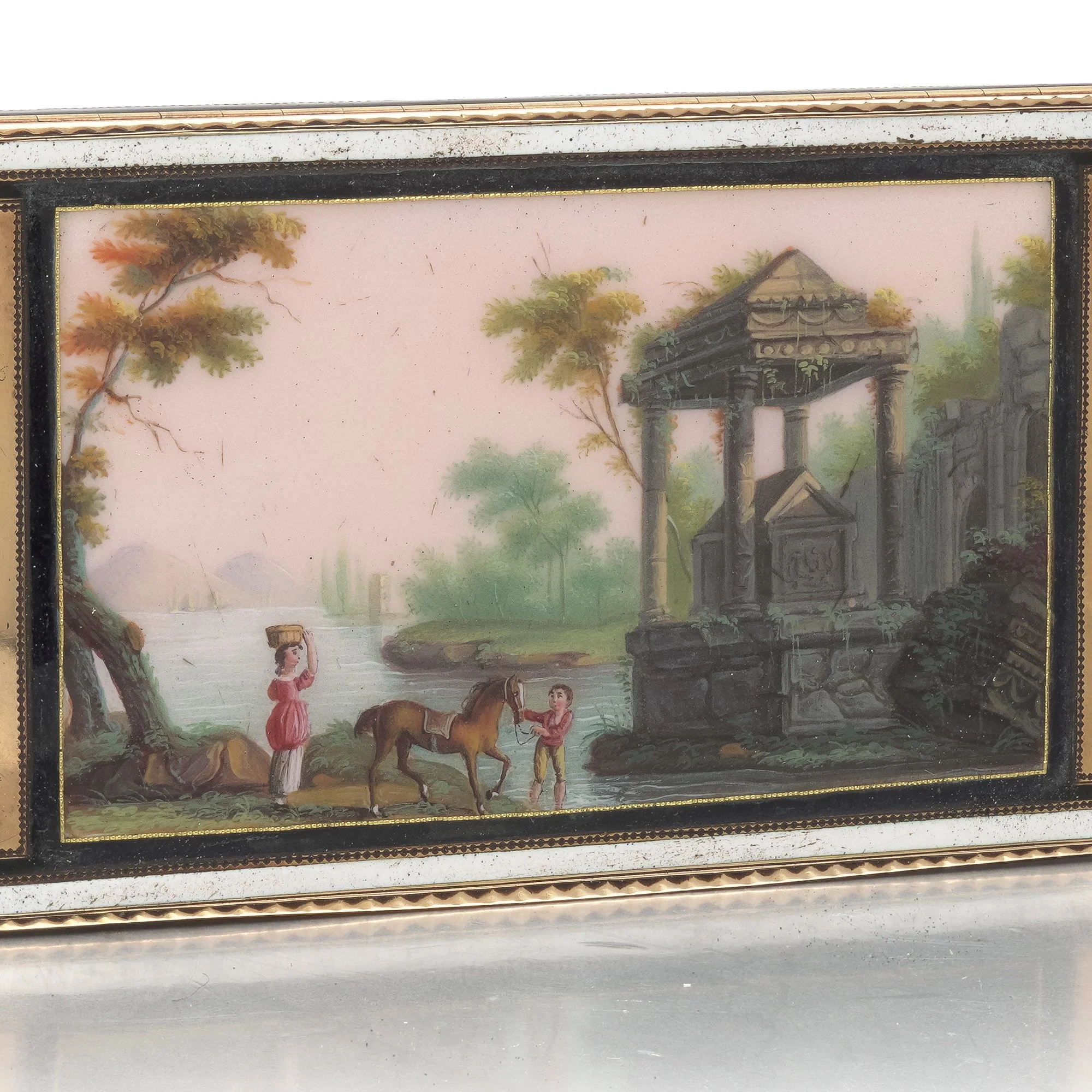 antique-18ct-gold-enamel-box-04-Mozeris-Fine-Antiques.jpg