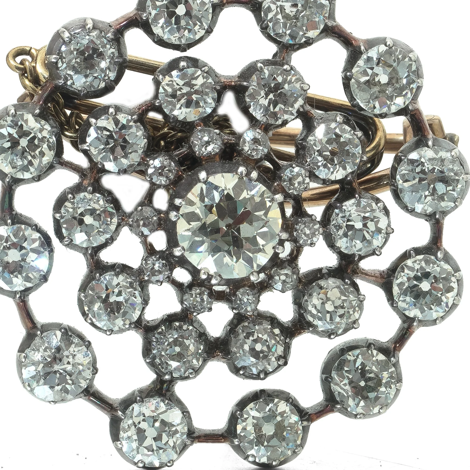 victorian-diamond-cluster-brooch-03-Mozeris-Fine-Antiques.jpg