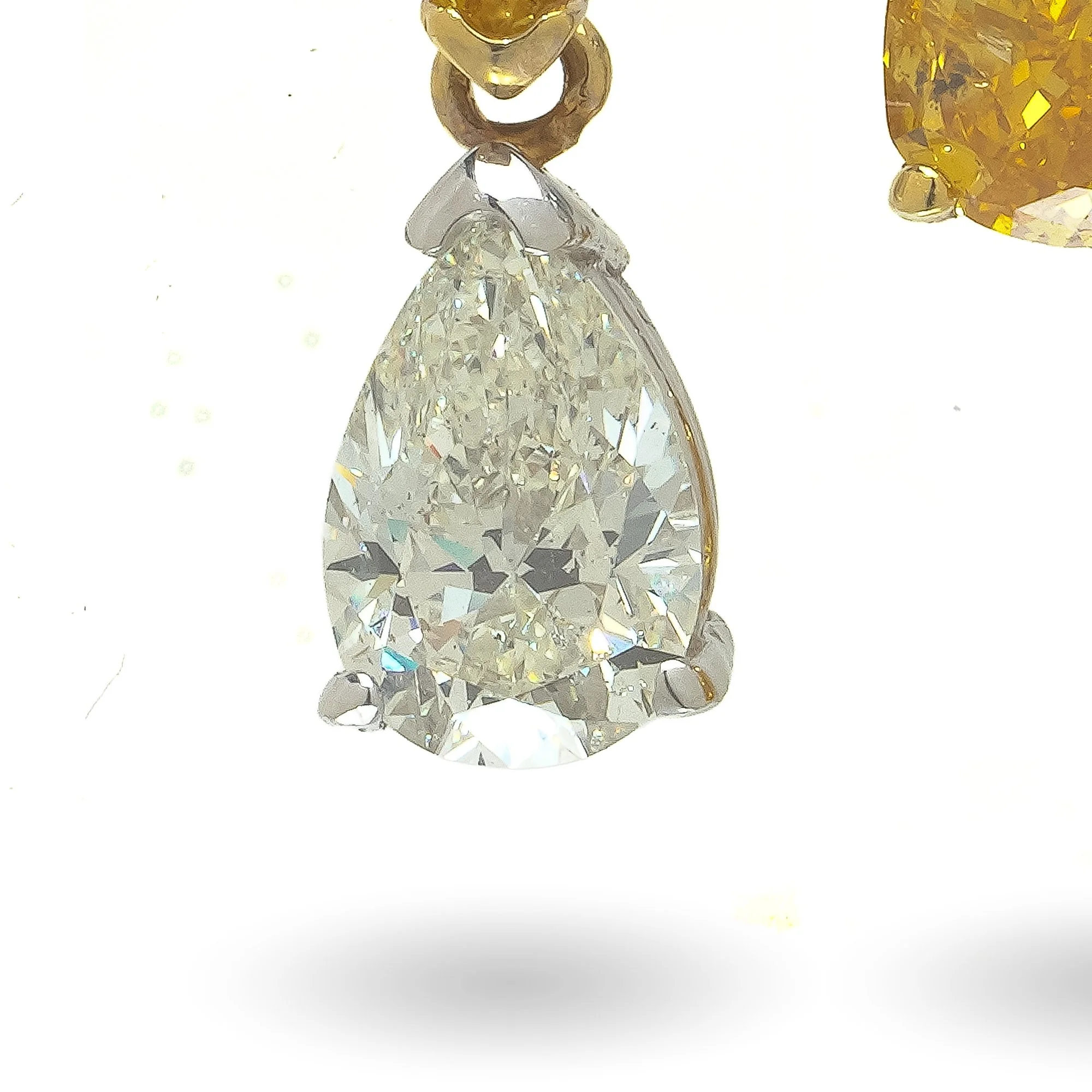 18ct-gold-fancy-yellow-diamond-drop-earrings-03-Mozeris-Fine-Antiques.jpg