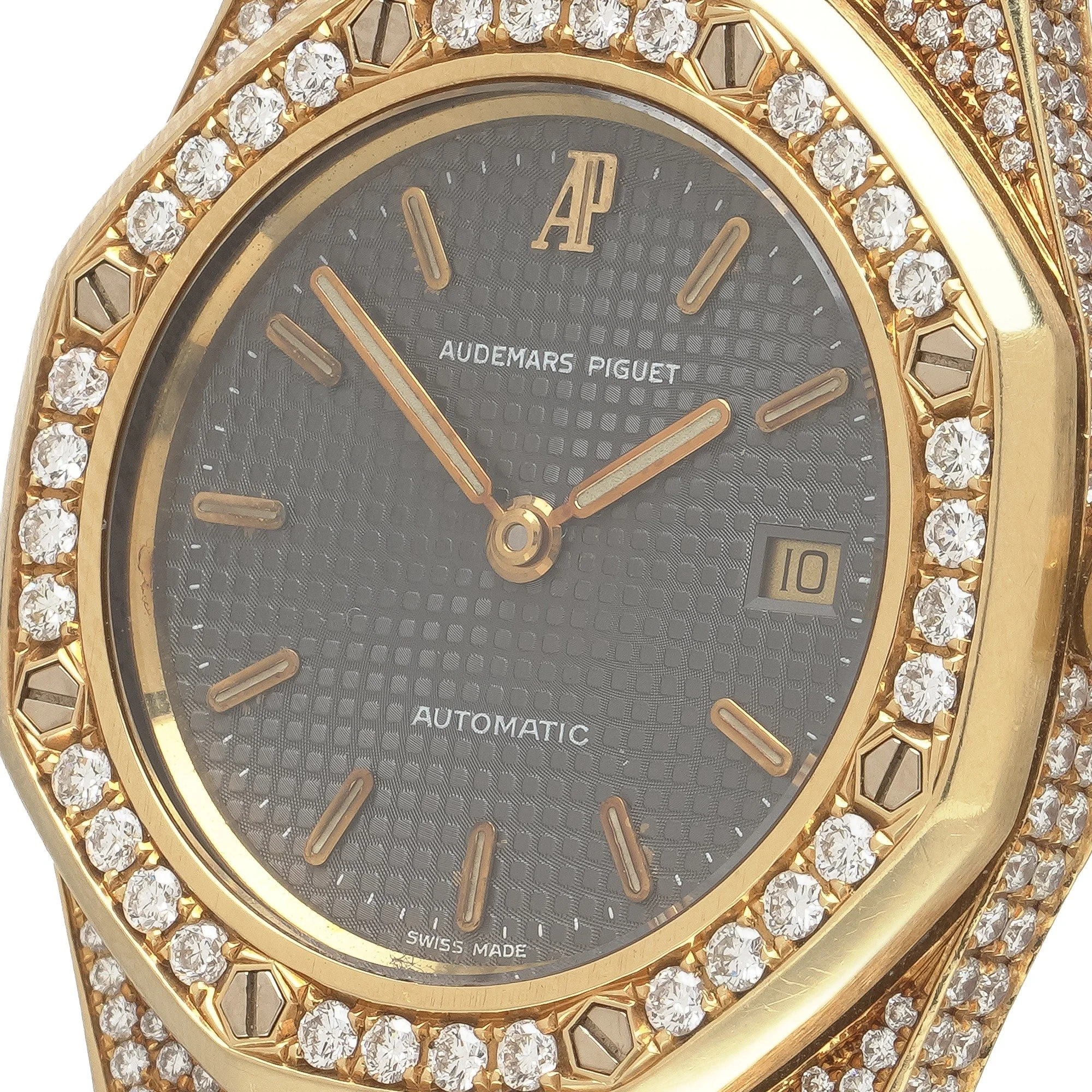 audemars-piguet-royal-oak-ladies-diamond-18kt-gold-watch-04-Mozeris-Fine-Antiques.jpg