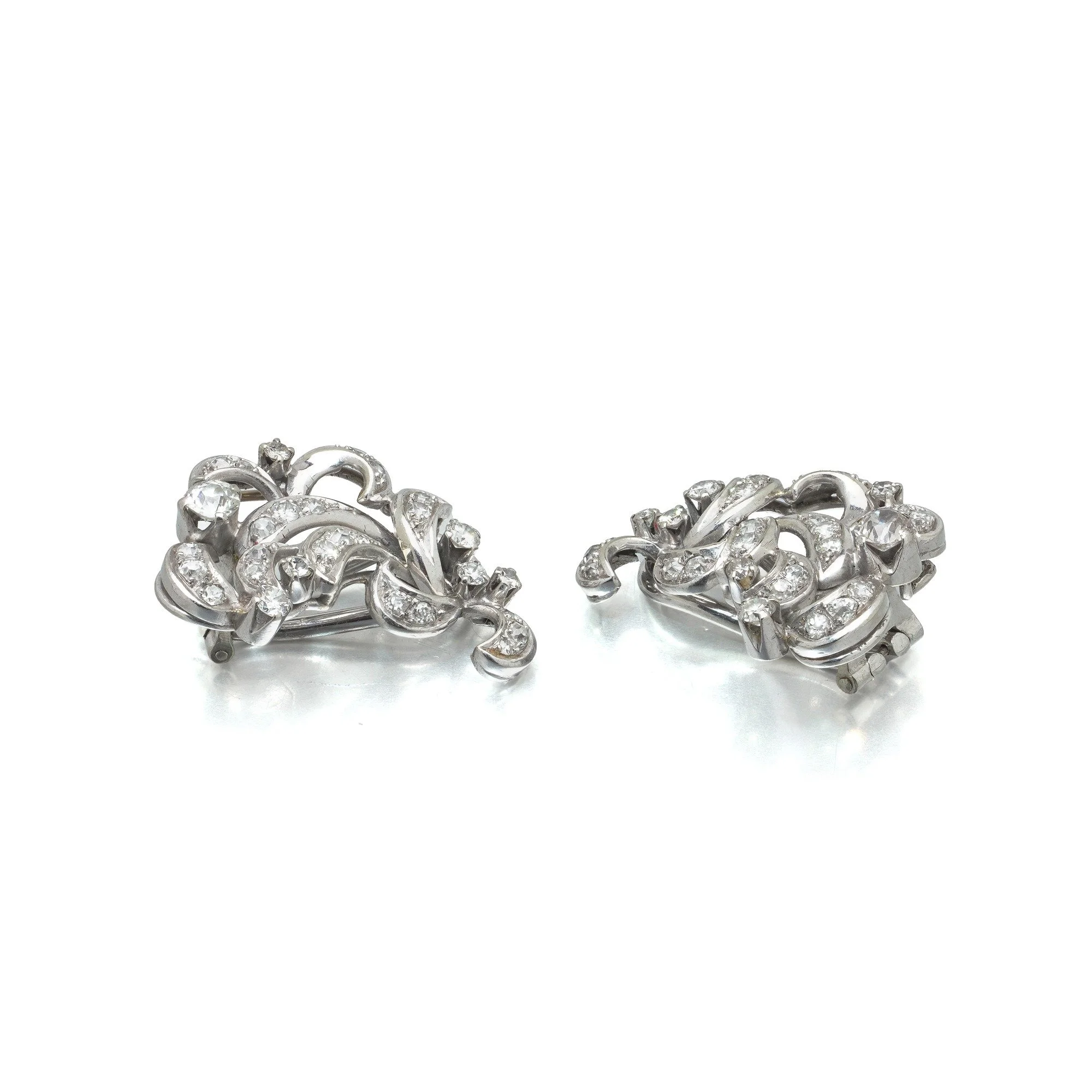diamond-scroll-clip-on-earrings-white-gold-03-Mozeris-Fine-Antiques.jpg