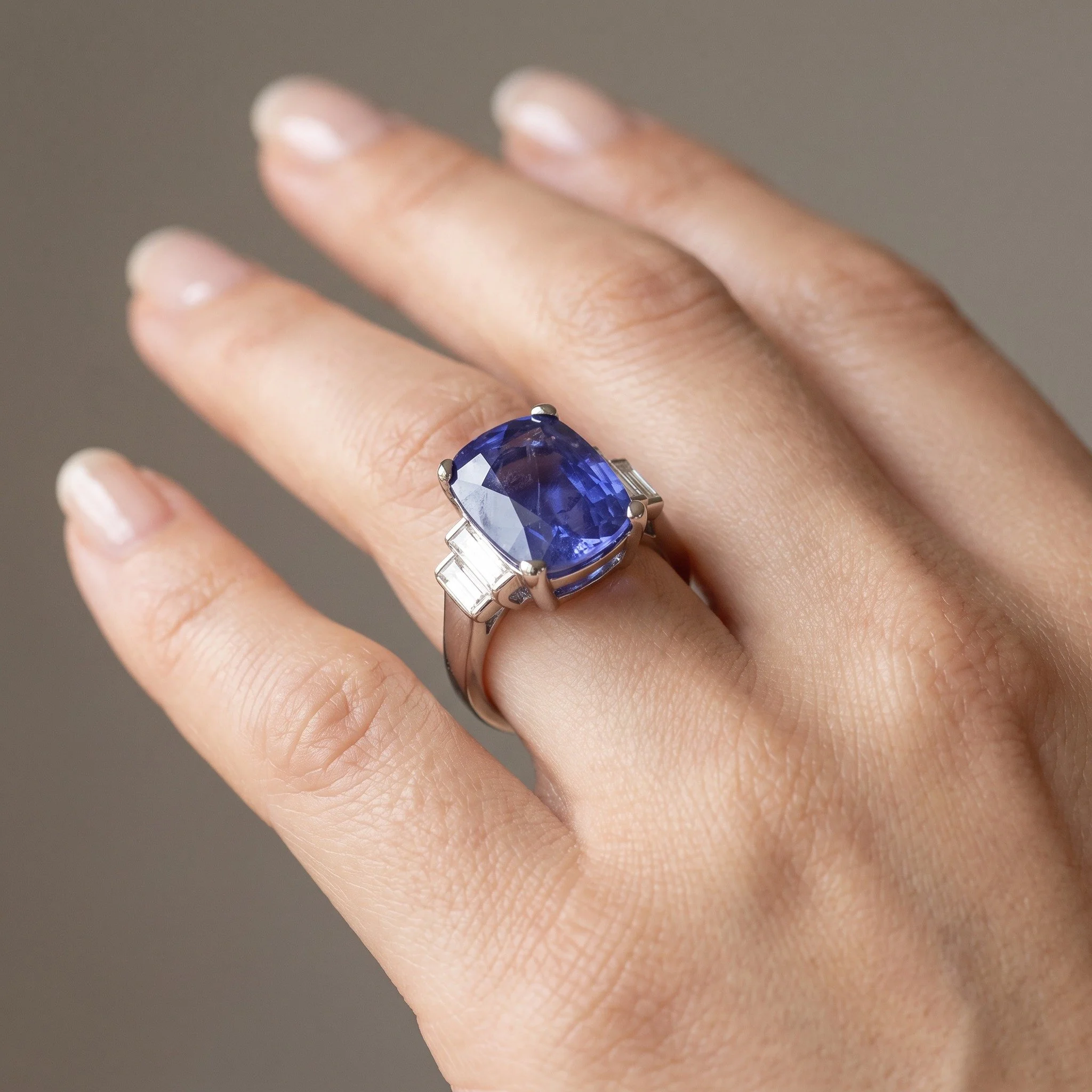 natural-ceylon-sapphire-diamond-ring-18kt-white-gold-3-00-ct-03-worn-Mozeris-Fine-Antiques.jpg