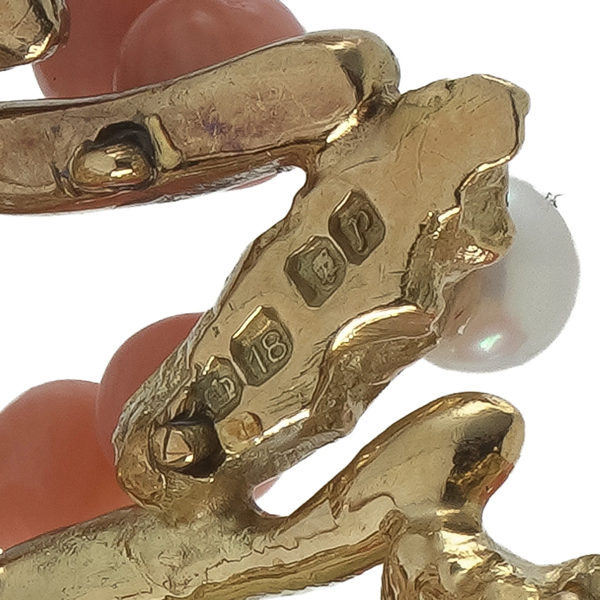 john-donald-18kt-gold-coral-pearl-brooch-london-1970s-06-Mozeris-Fine-Antiques.jpg