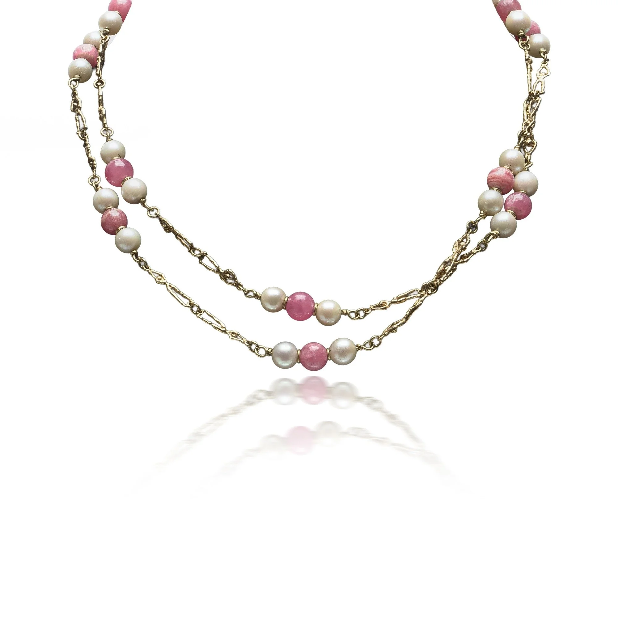 stuart-devlin-18kt-gold-coral-pearl-figural-link-necklace-london-1970s-01-Mozeris-Fine-Antiques.jpg