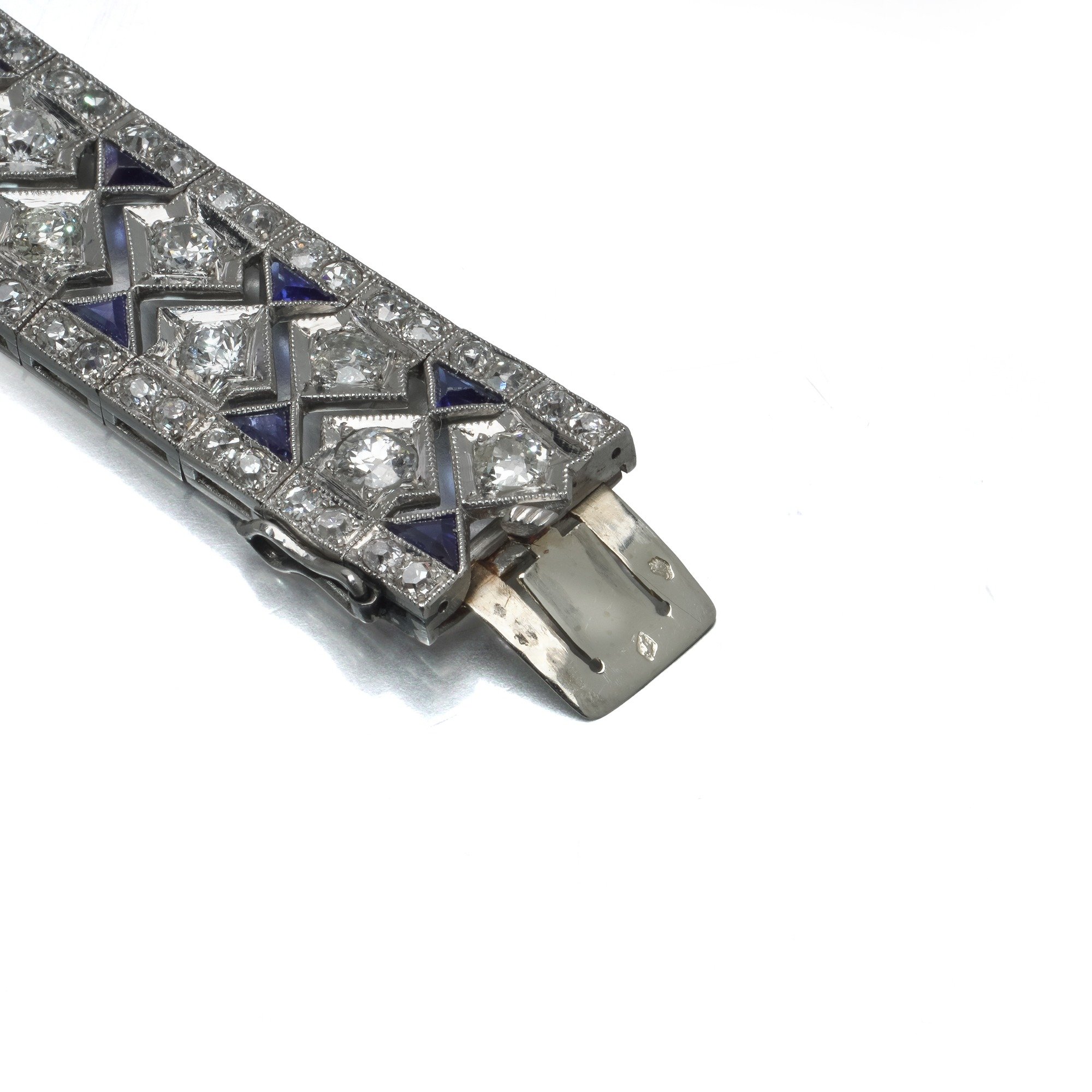 art-deco-platinum-diamond-sapphire-lattice-bracelet-8-28-ct-08-Mozeris-Fine-Antiques.jpg