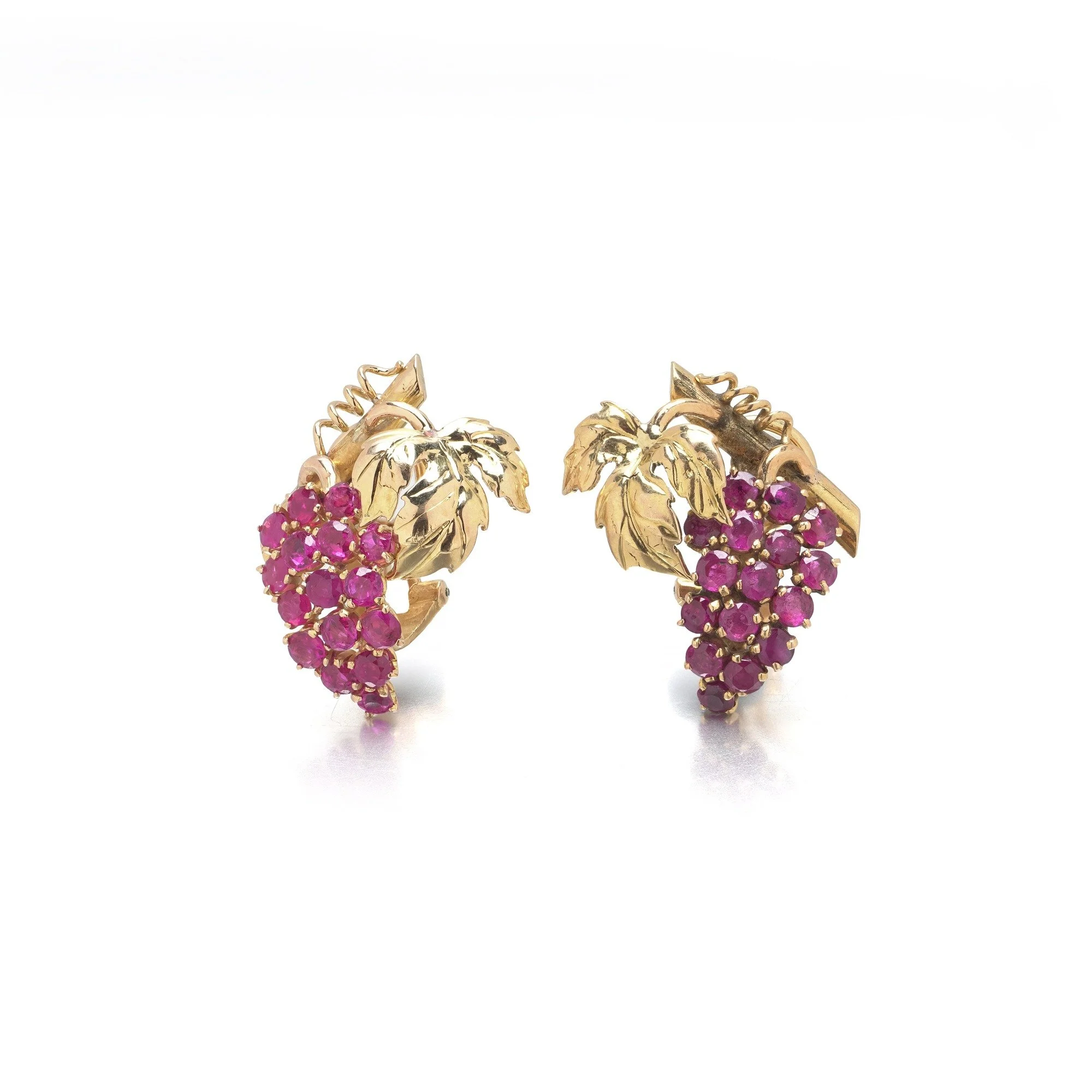 18kt-gold-ruby-grape-cluster-clip-earrings-01-Mozeris-Fine-Antiques.jpg