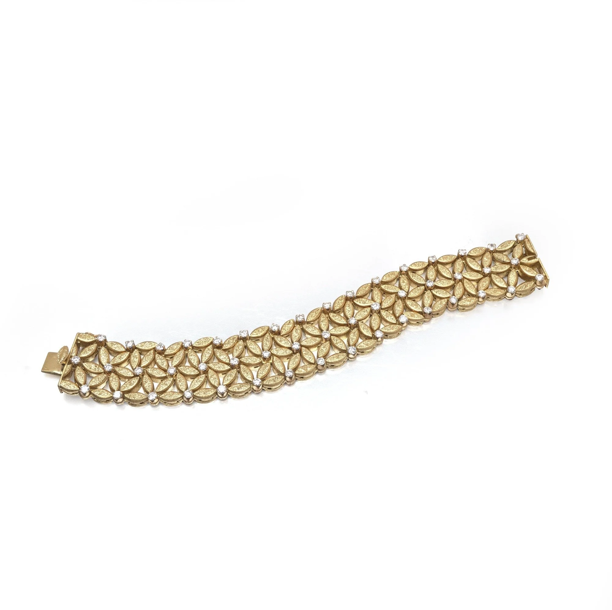 buccellati-gold-diamond-openwork-bracelet-signed-05-Mozeris-Fine-Antiques.jpg