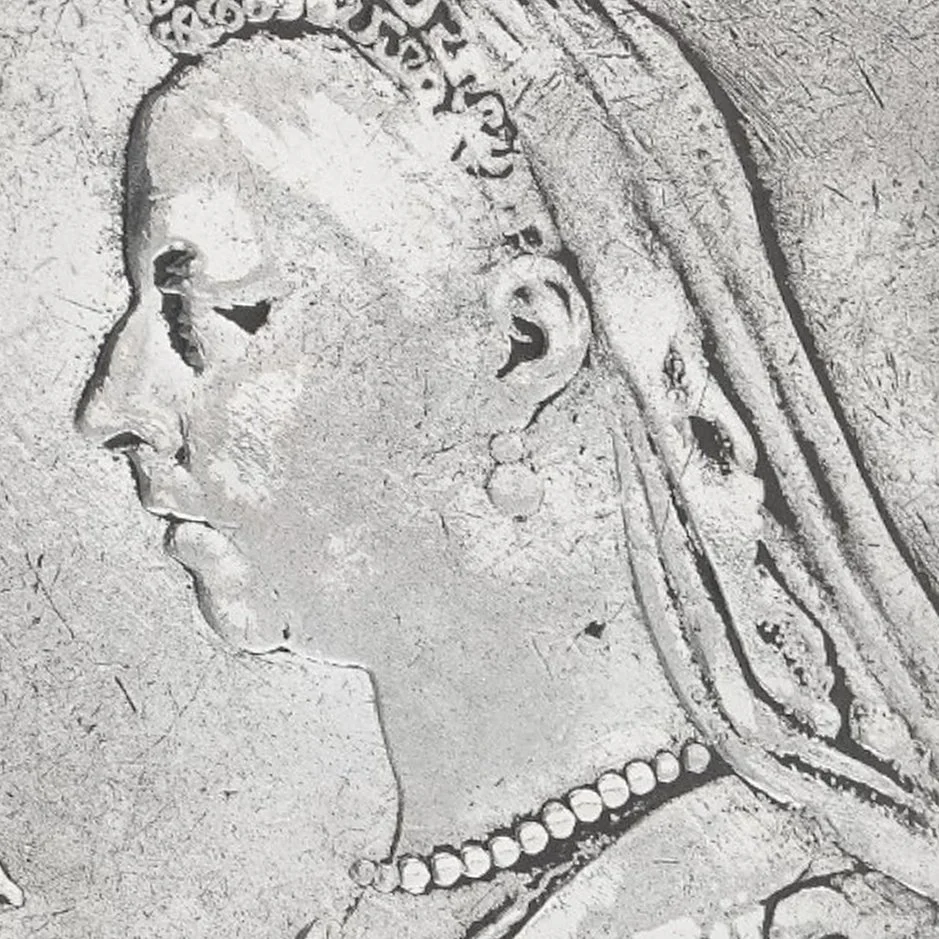 queen-victoria-jubilee-head-silver-crown-1889-b-04-closeup-1-obverse-Mozeris-Fine-Antiques.jpg