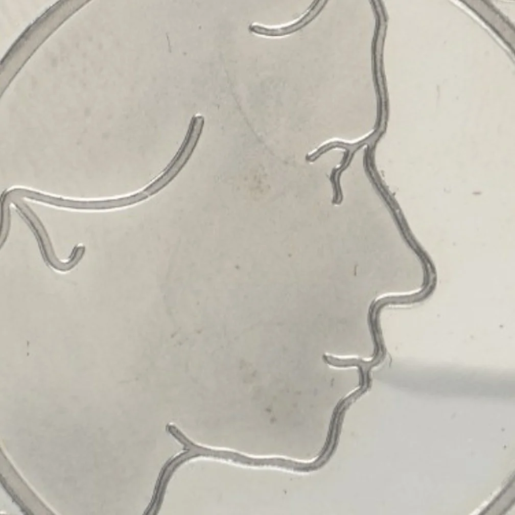 coronation-jubilee-2003-five-pound-crown-05-closeup-2-obverse-Mozeris-Fine-Antiques.jpg