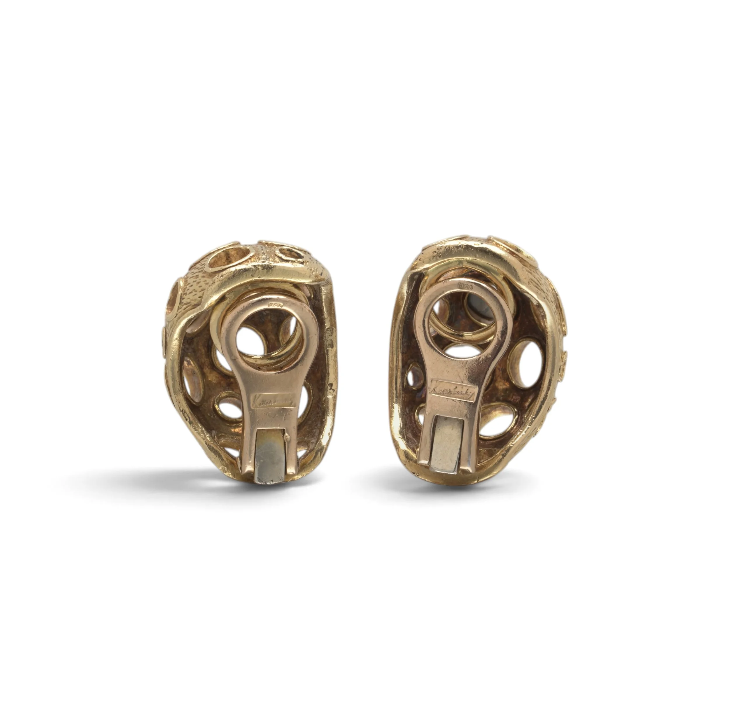 kutchinsky-18kt-gold-clip-on-earrings-1970s-05-Mozeris-Fine-Antiques.jpg