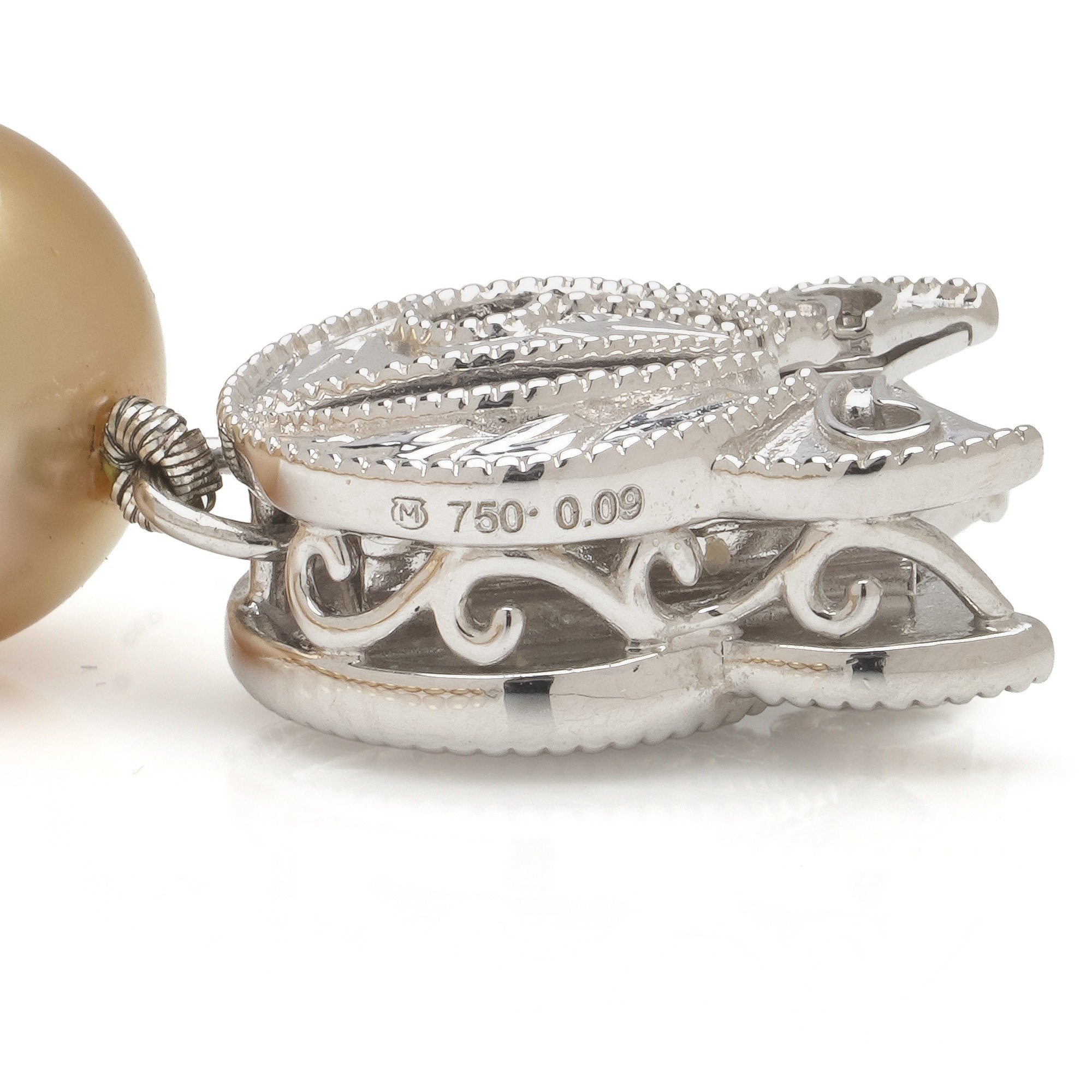 mikimoto-golden-south-sea-pearl-necklace-and-earrings-set-05-Mozeris-Fine-Antiques.jpg