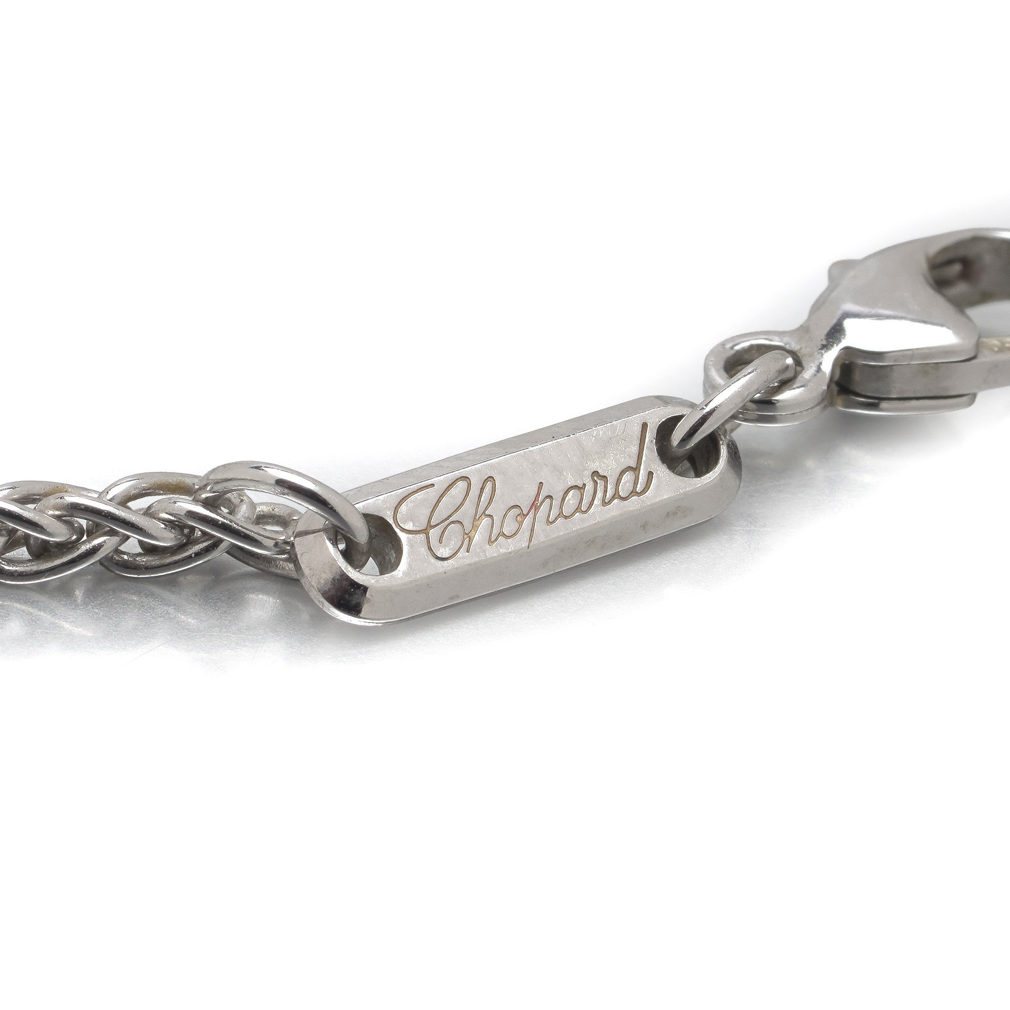 chopard-happy-diamonds-18kt-white-gold-heart-pendant-necklace-08-Mozeris-Fine-Antiques.jpg