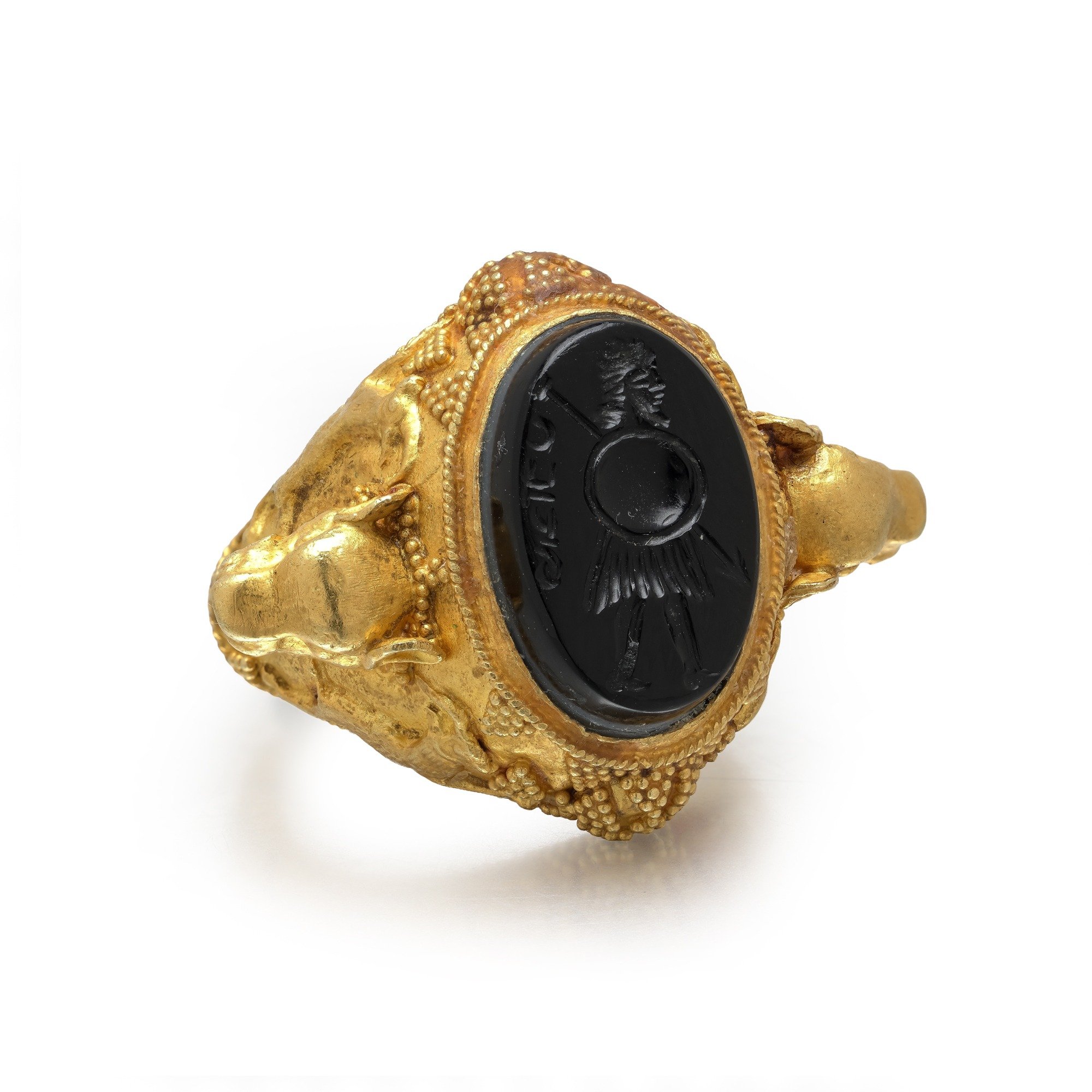 archaeological-revival-gold-ring-onyx-intaglio-08-Mozeris-Fine-Antiques.jpg