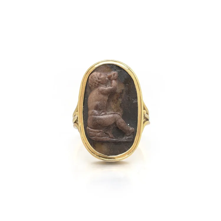 19th Century 18KT Gold Hardstone Cameo Ring, Classical Figure