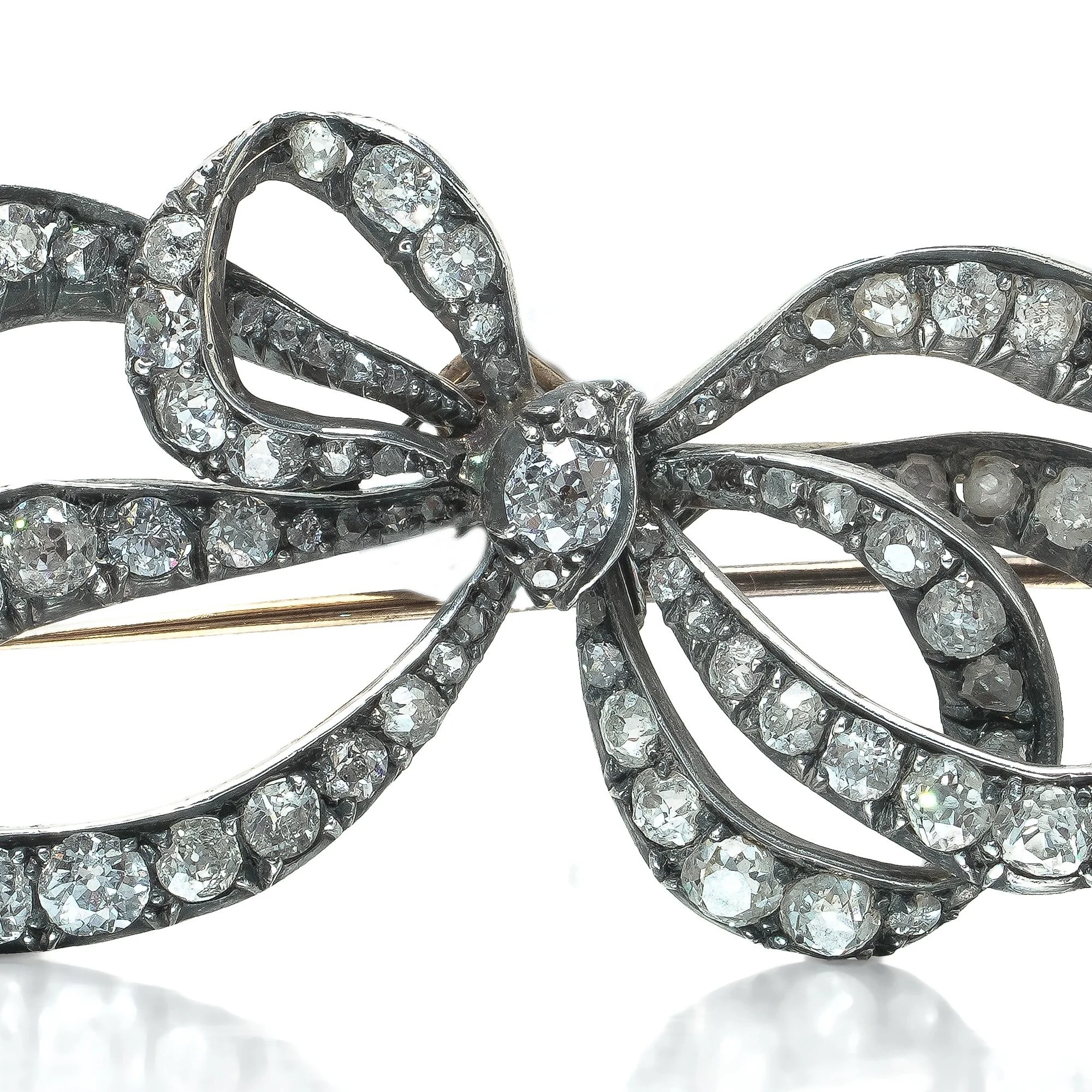 victorian-old-cut-diamond-ribbon-bow-brooch-silver-upon-gold-06-Mozeris-Fine-Antiques.jpg