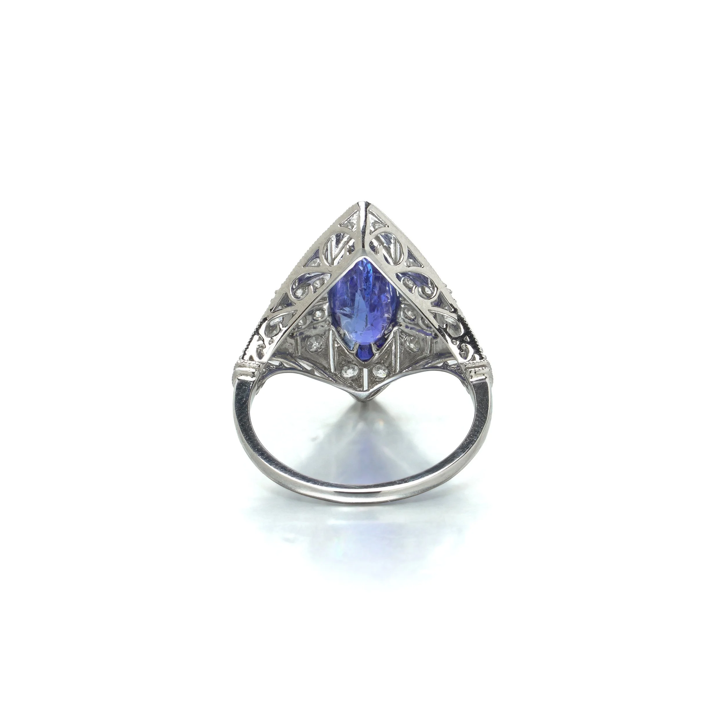 art-deco-style-platinum-184ct-sapphire-and-diamond-lozenge-ring-04-view4-Mozeris-Fine-Antiques.jpg