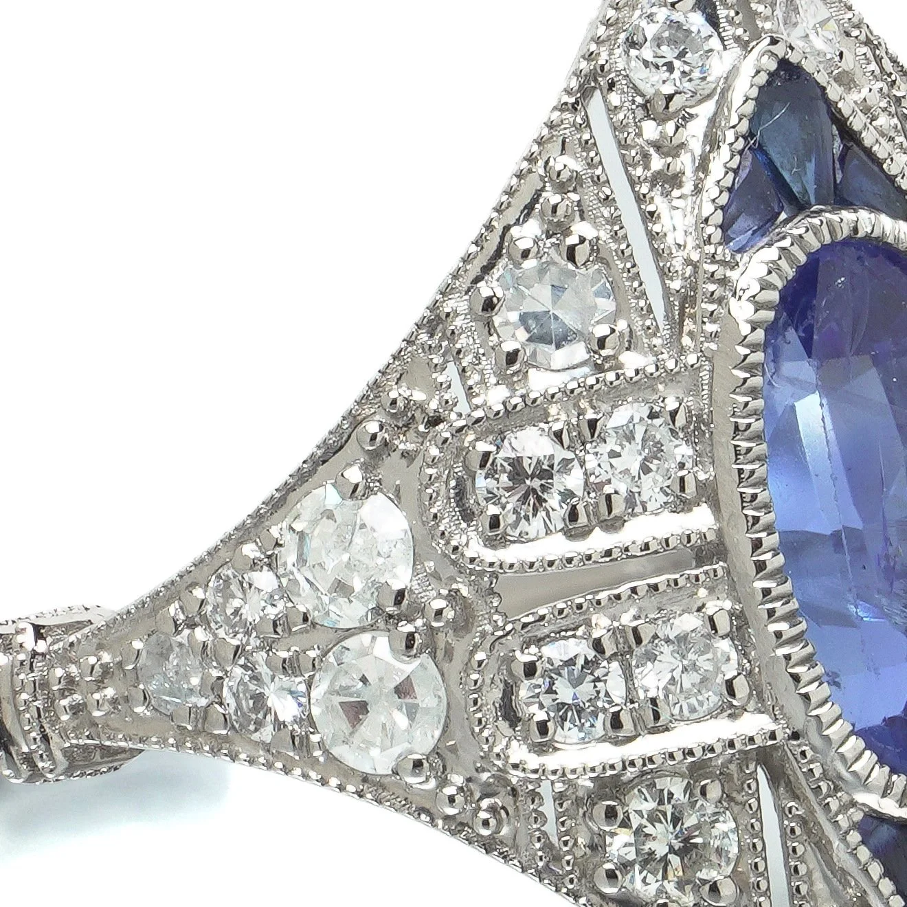 art-deco-style-platinum-184ct-sapphire-and-diamond-lozenge-ring-06-centre-Mozeris-Fine-Antiques.jpg