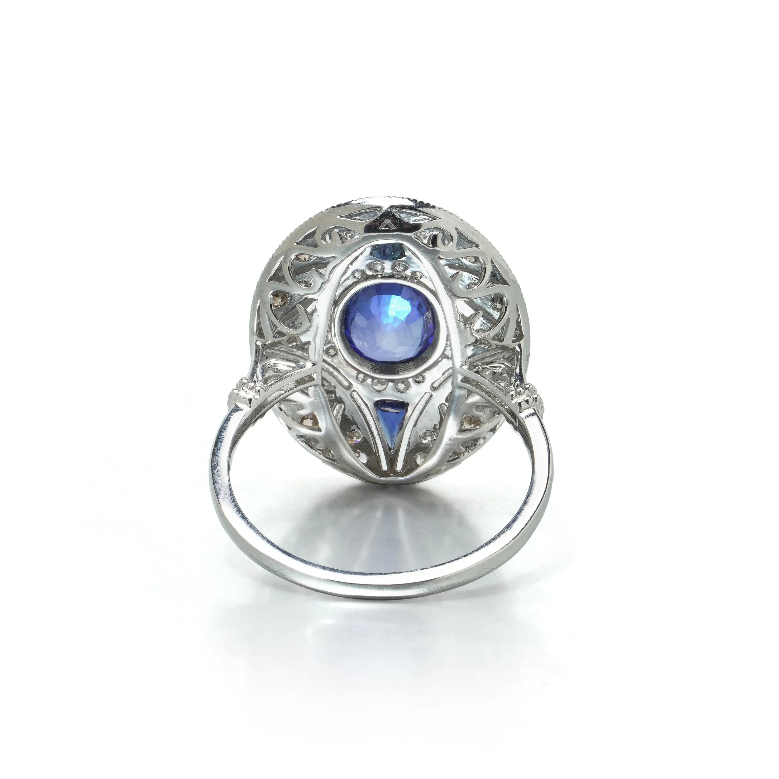 art-deco-style-platinum-sapphire-and-diamond-oval-plaque-ring-04-view4-Mozeris-Fine-Antiques.jpg