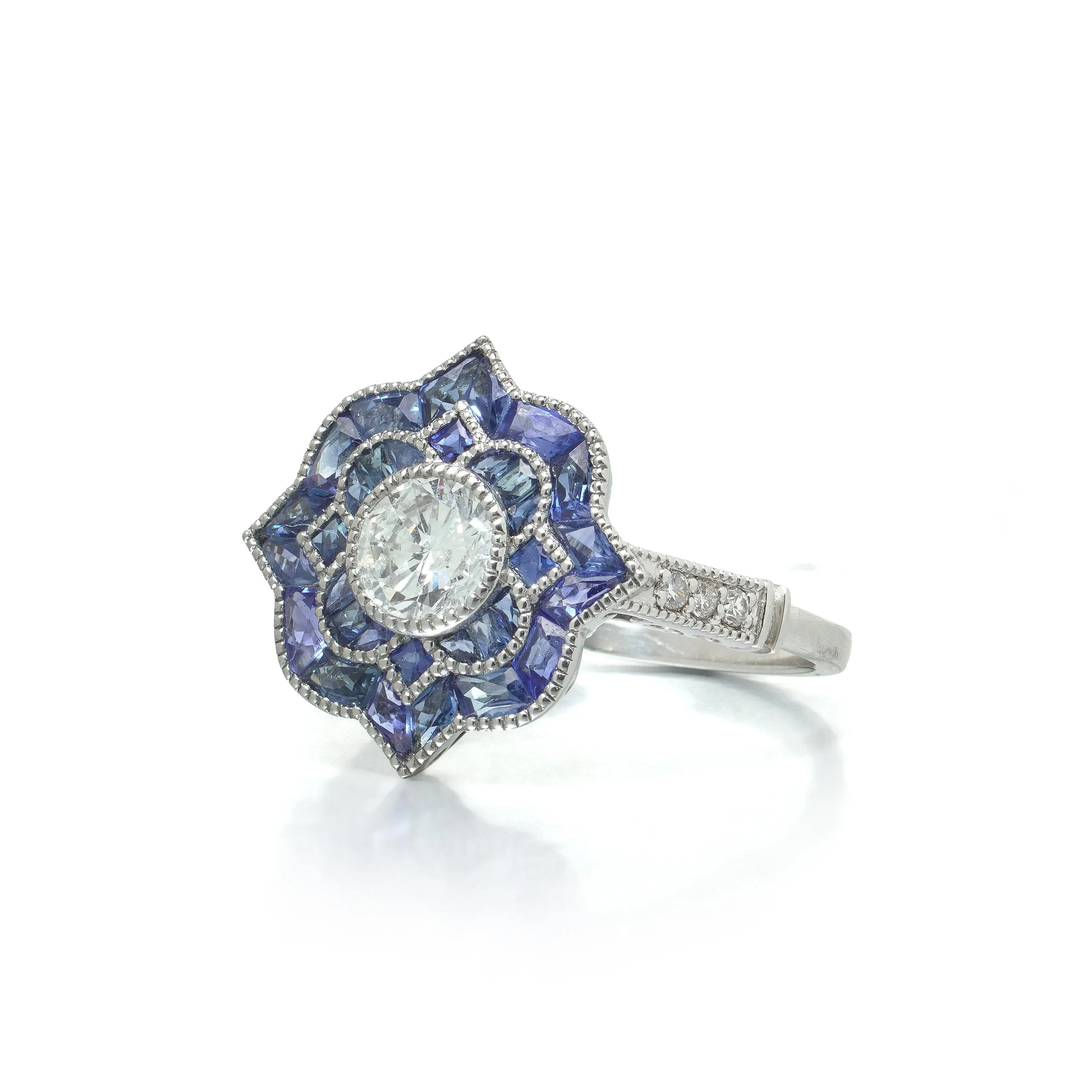 art-deco-style-platinum-diamond-and-calibre-sapphire-star-cluster-ring-02-view2-Mozeris-Fine-Antiques.jpg