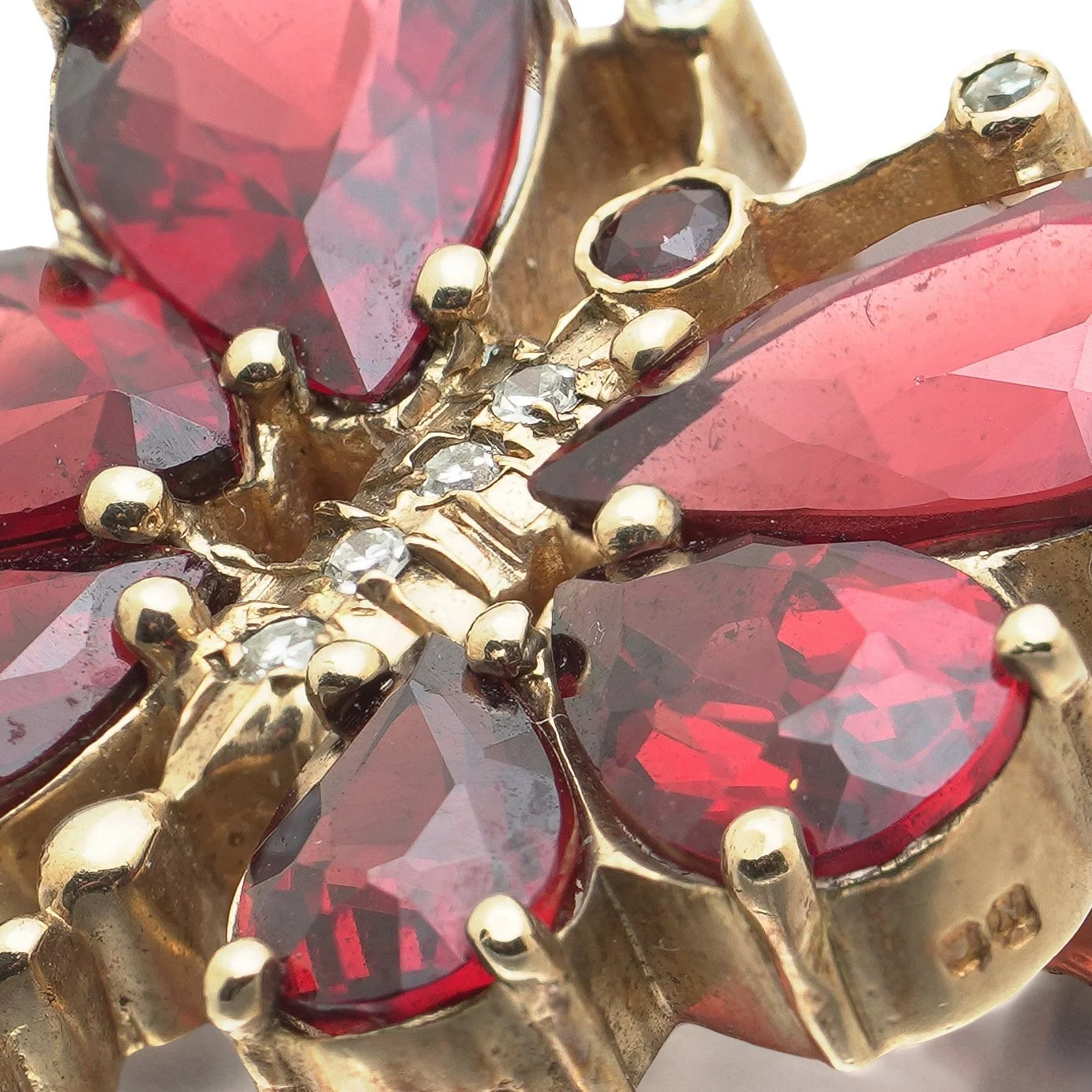 Garnet-Diamond-Butterfly-Brooch-9KT-Gold-08-wings-Mozeris-Fine-Antiques.jpg